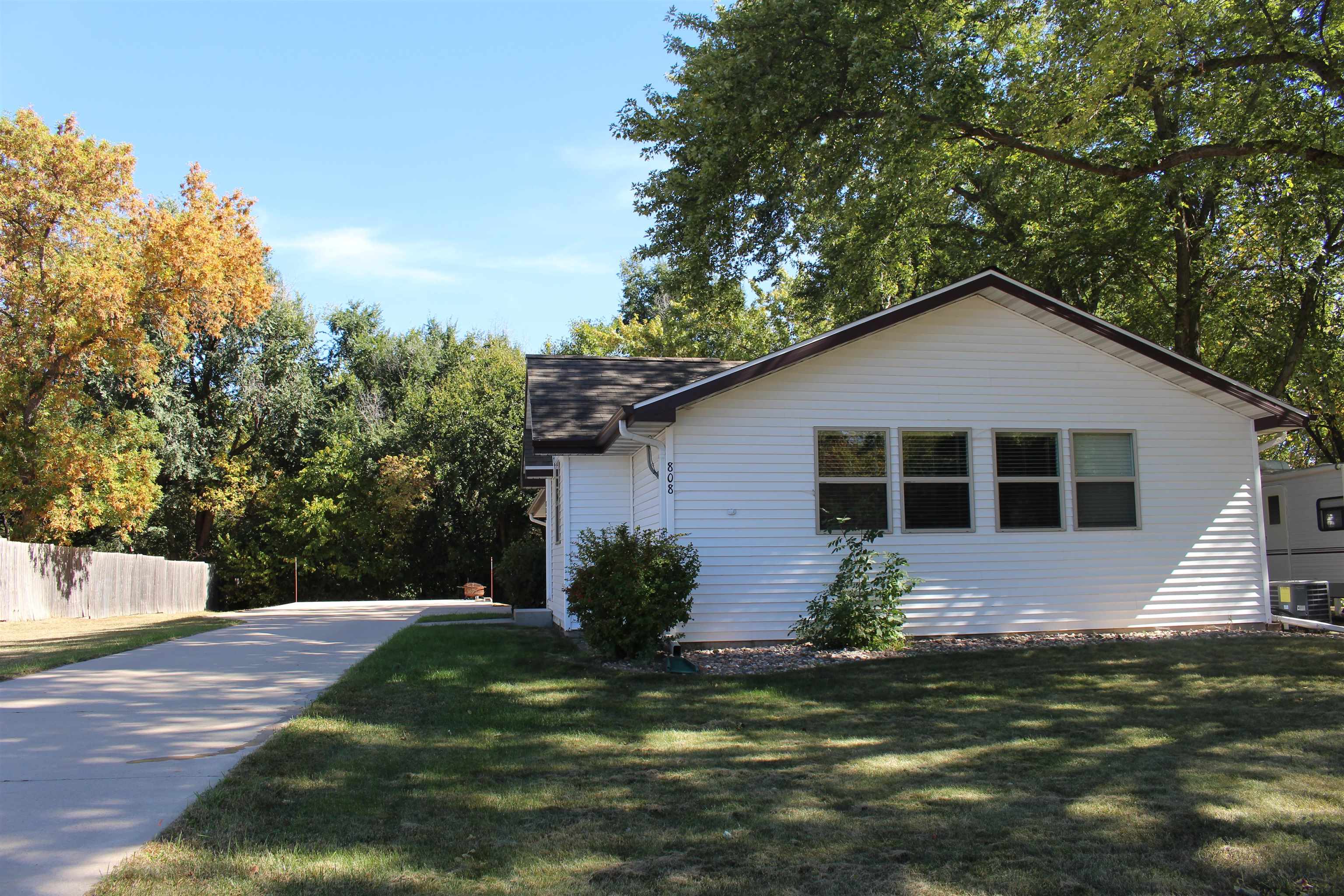 808 Q Avenue, Milford, IA 51351 MLS 221169 Price 220,000 RE