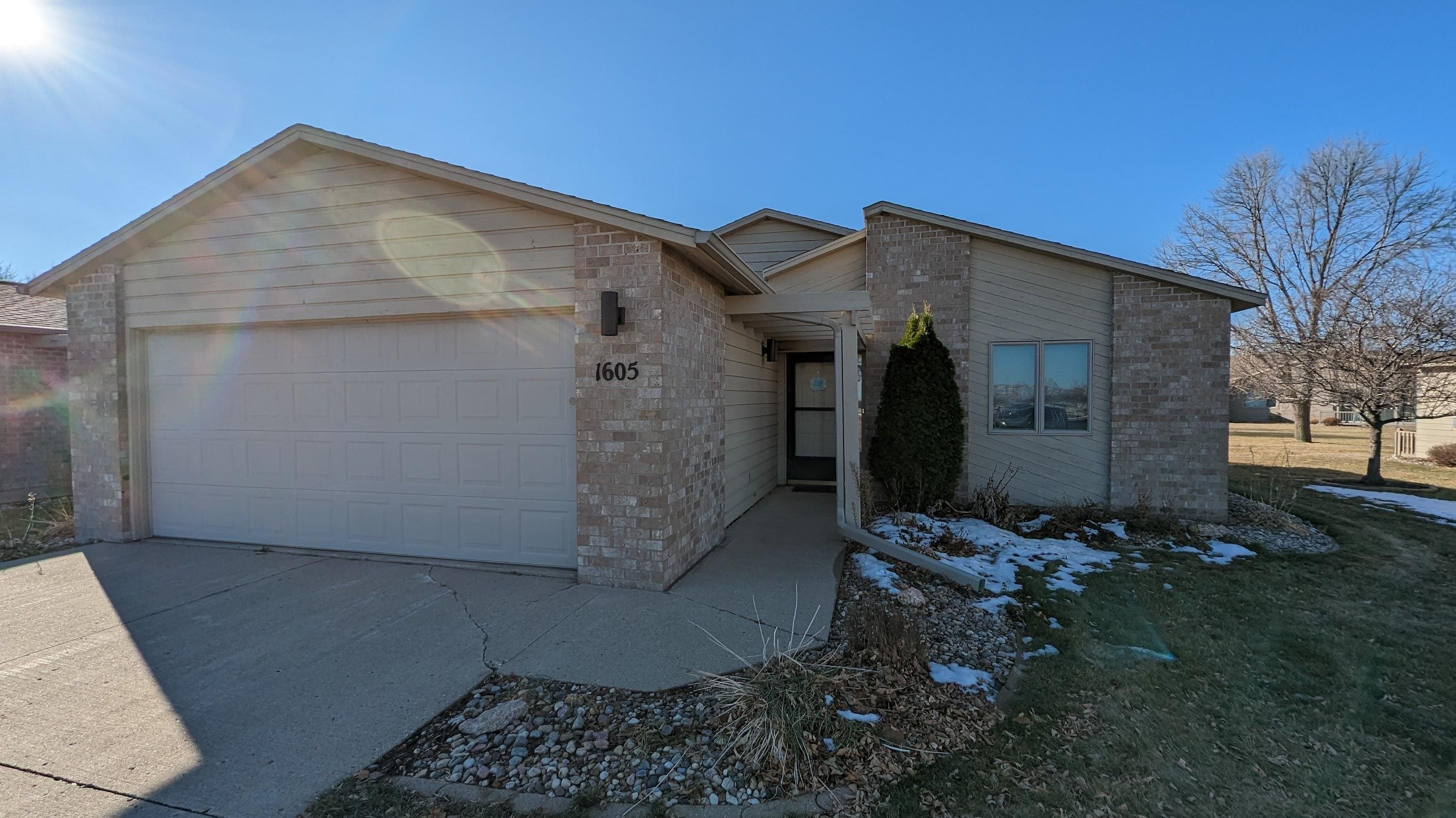 1605 11th Ave West #C, Spencer, IA 51301 