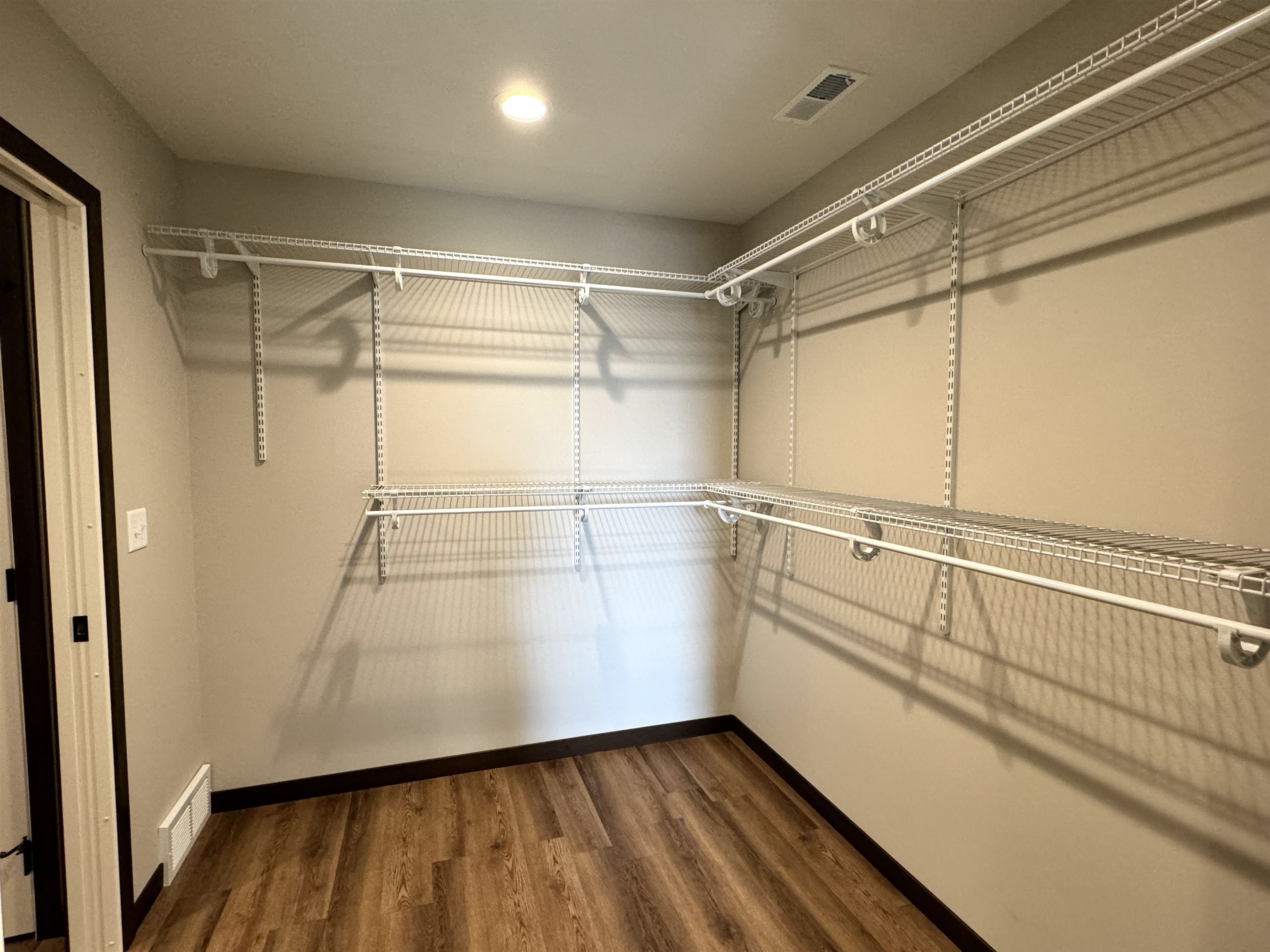 MLS #221340