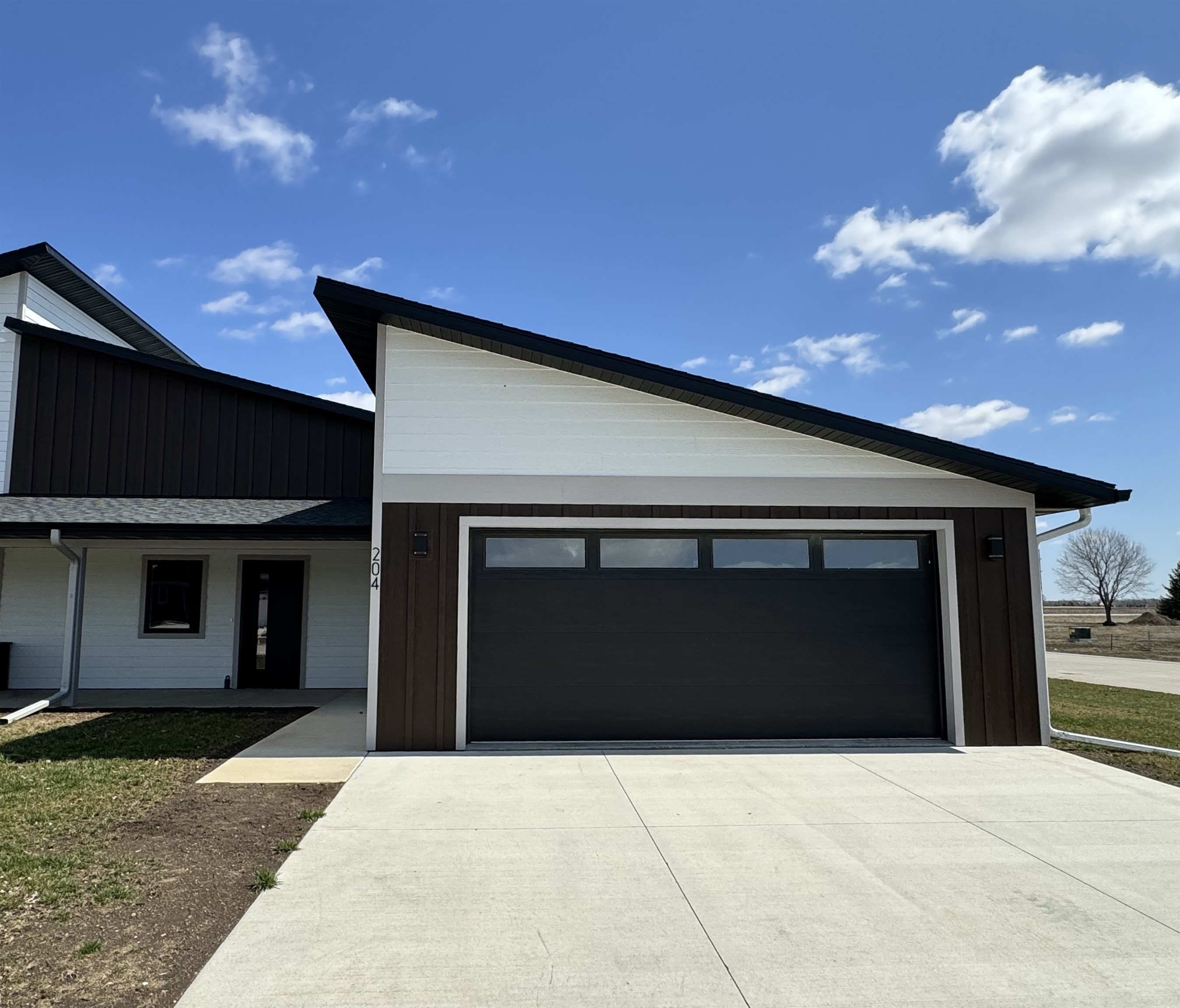 204 34th Avenue, Spencer, IA 51301 
