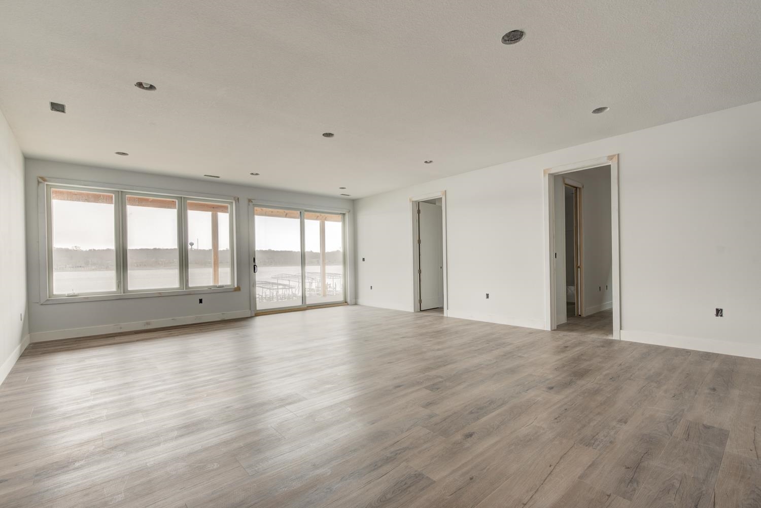 16532 255th Avenue, Spirit Lake, IA 51360 MLS 230352 Price