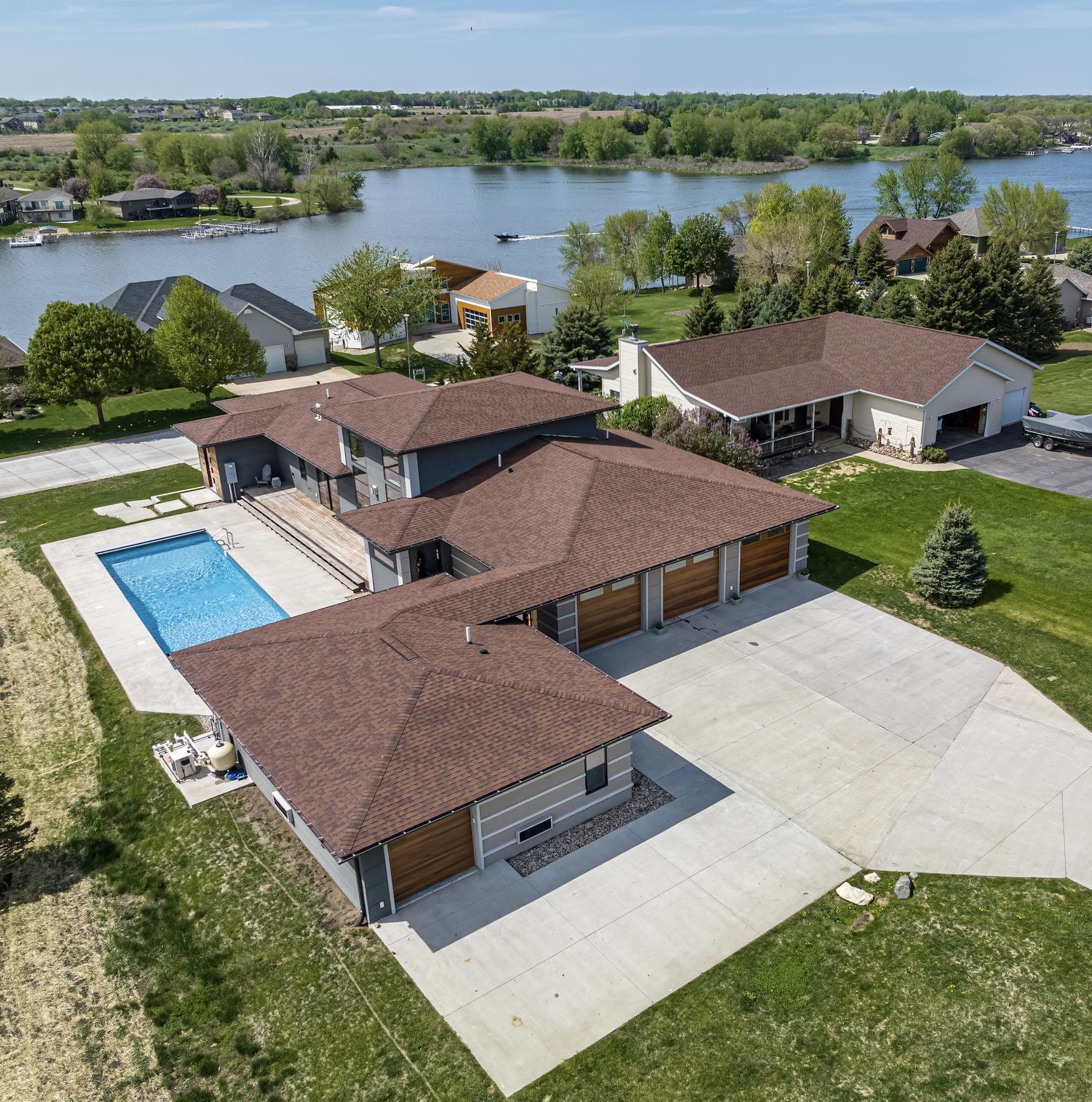 45 Helen Avenue, Milford, IA 51351 