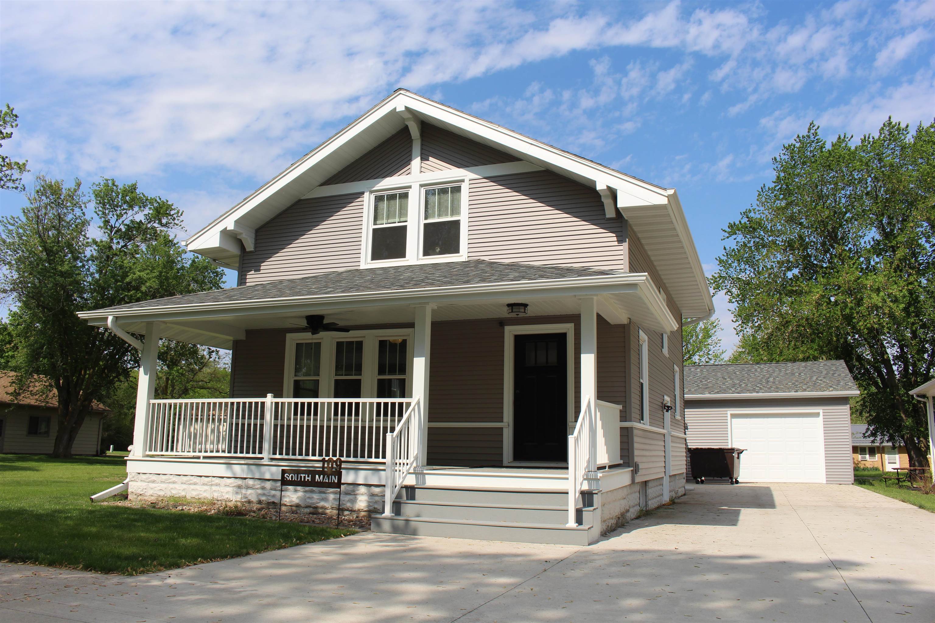 109 Main Street, Lake View, IA 51450 