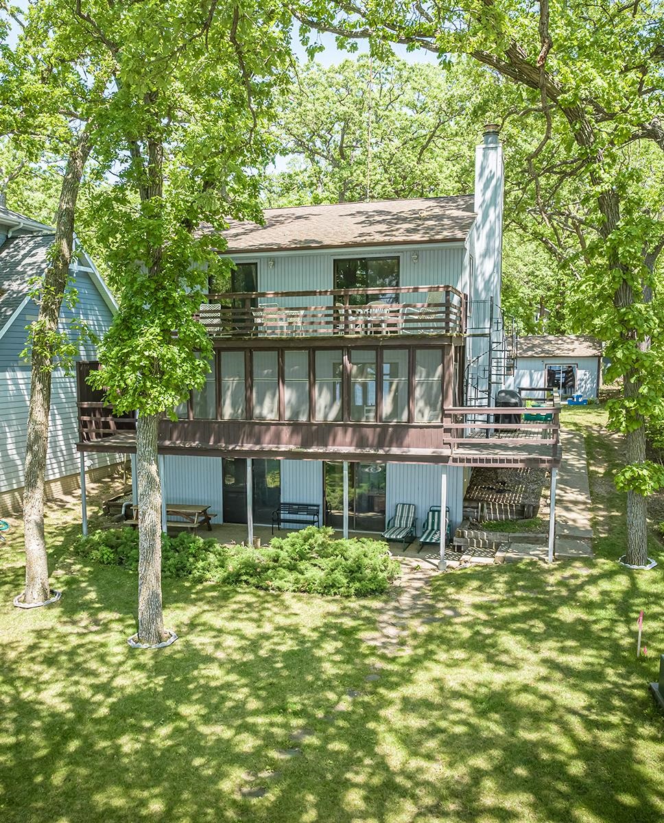 1916 Funnel Street, Okoboji, IA 51355 