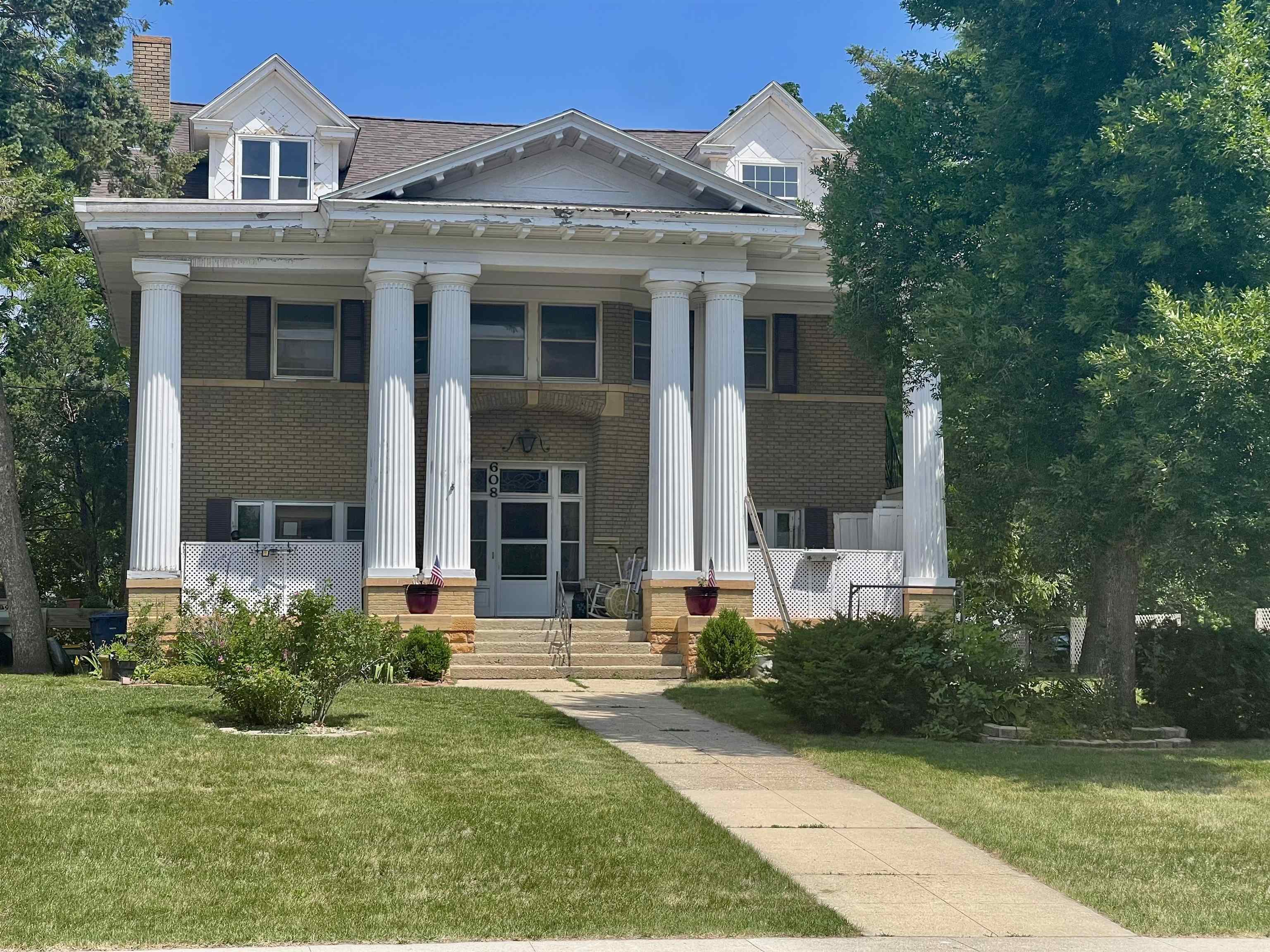 608 Lake Street, Spirit Lake, IA 51360 