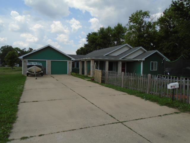 603 14th Street, Estherville, IA 51334 