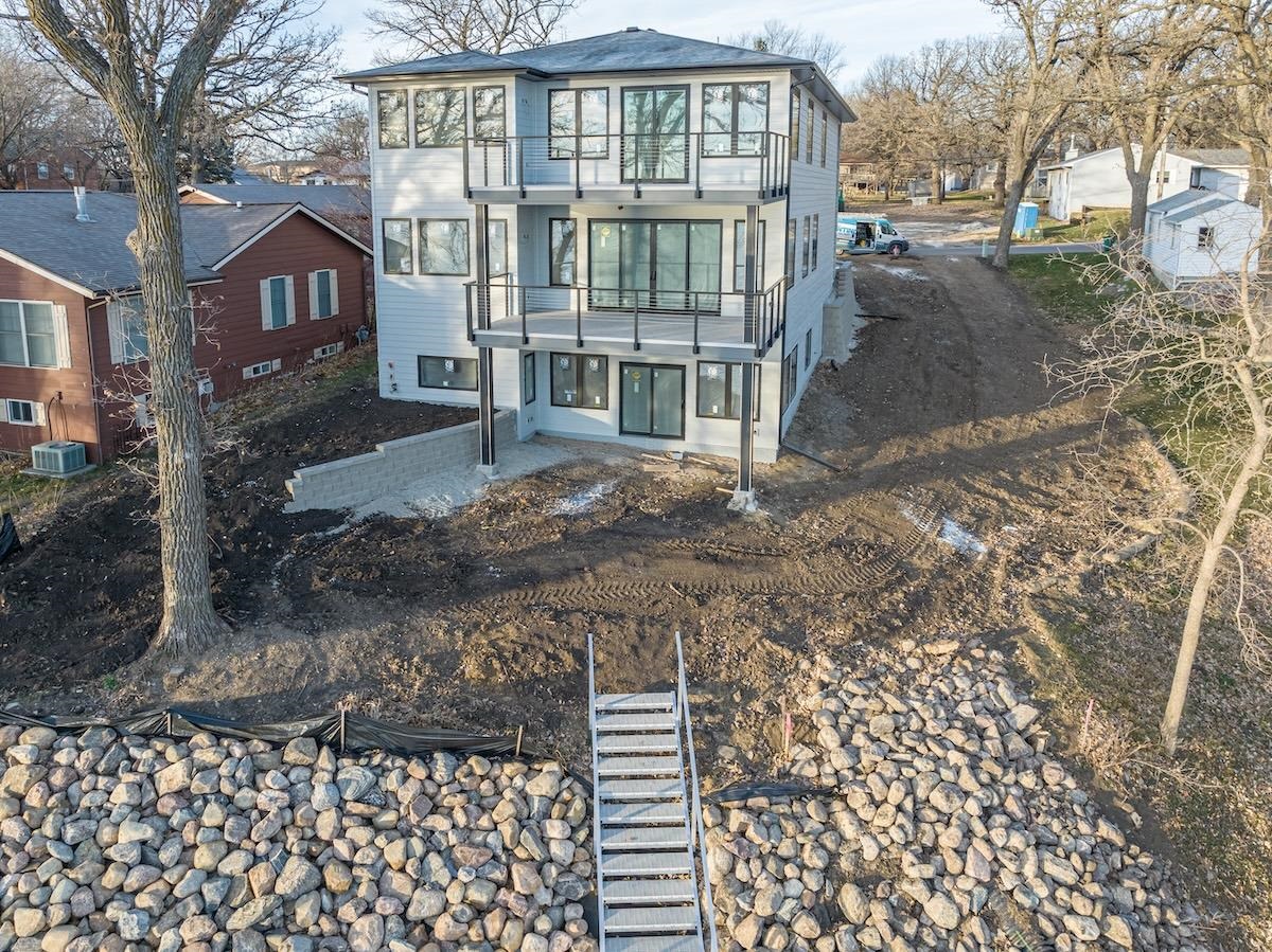 2507 Francis Sites Drive, Spirit Lake, IA 51360 MLS 230717 Price