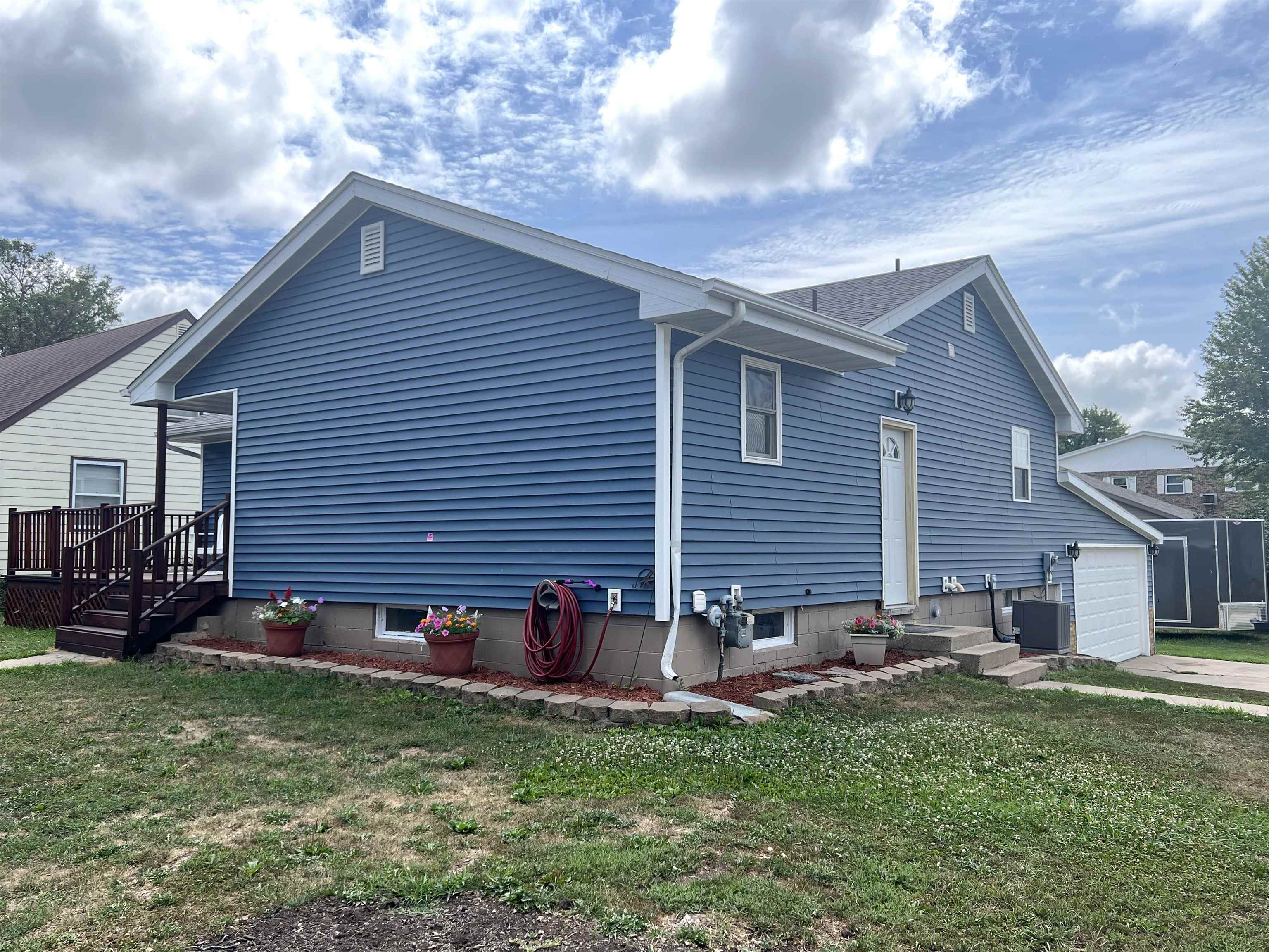 1400 2nd Avenue, Estherville, IA 51334 