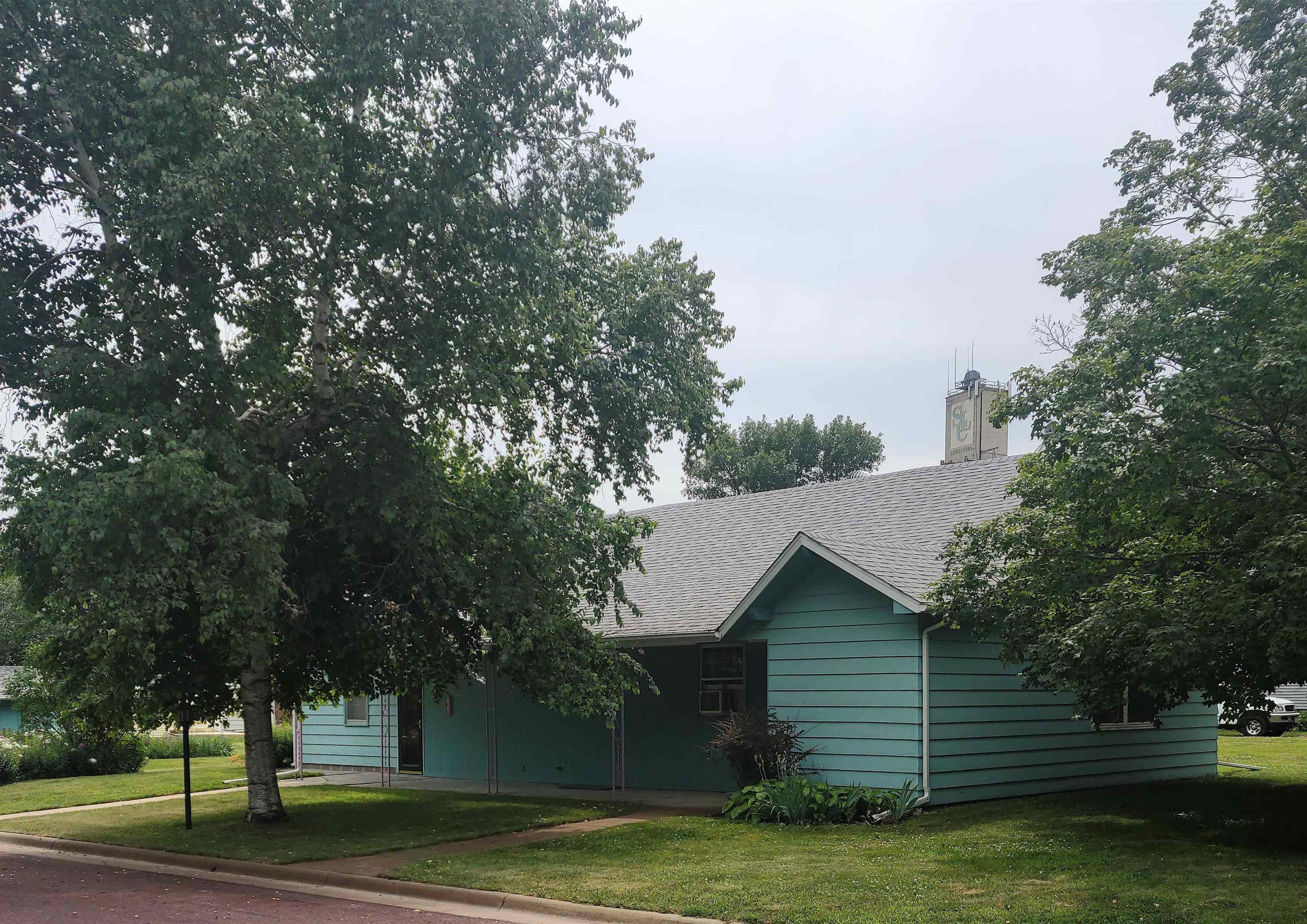 701 9th st., Armstrong, IA 50514 