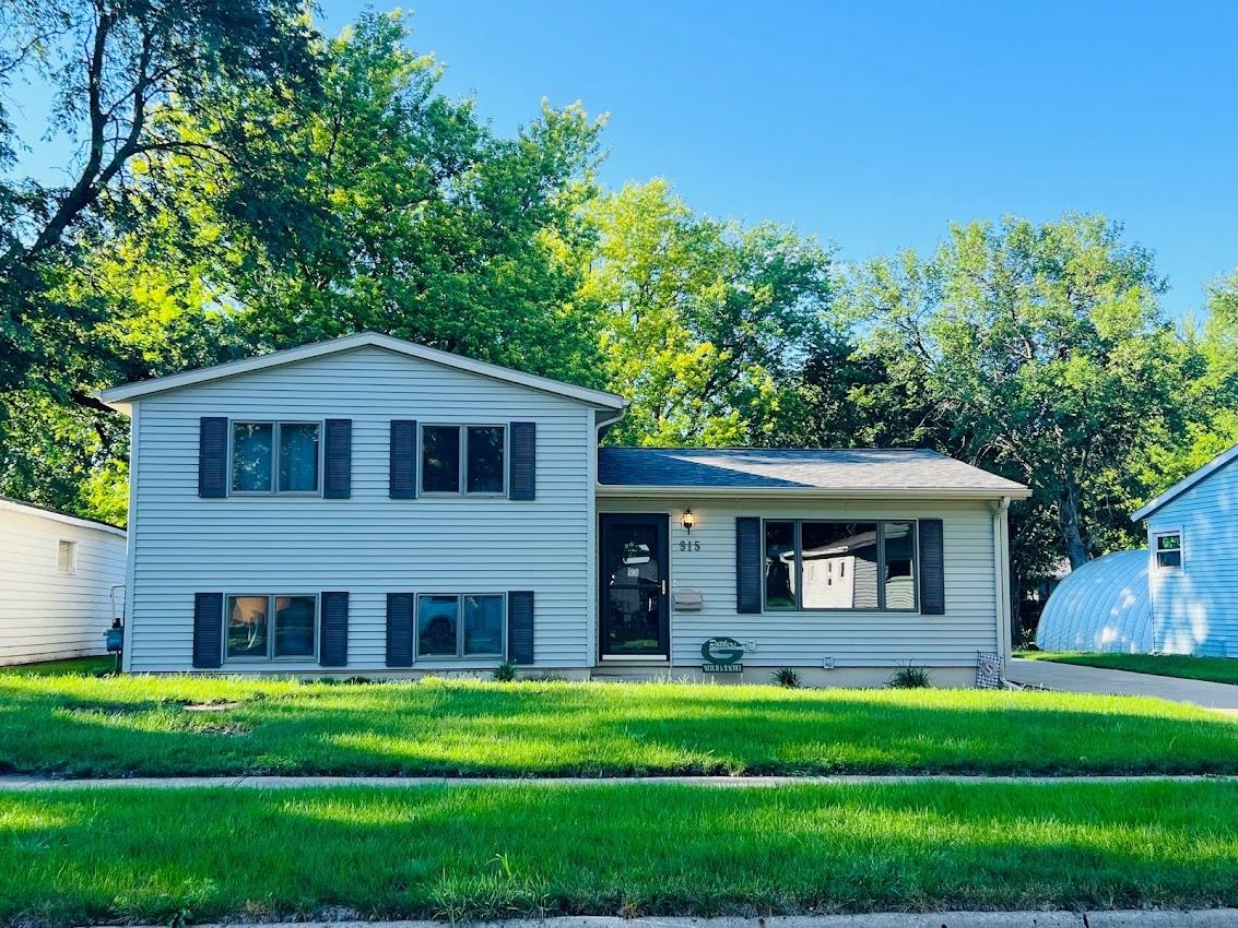 915 12Th Street, Spencer, IA 51301 