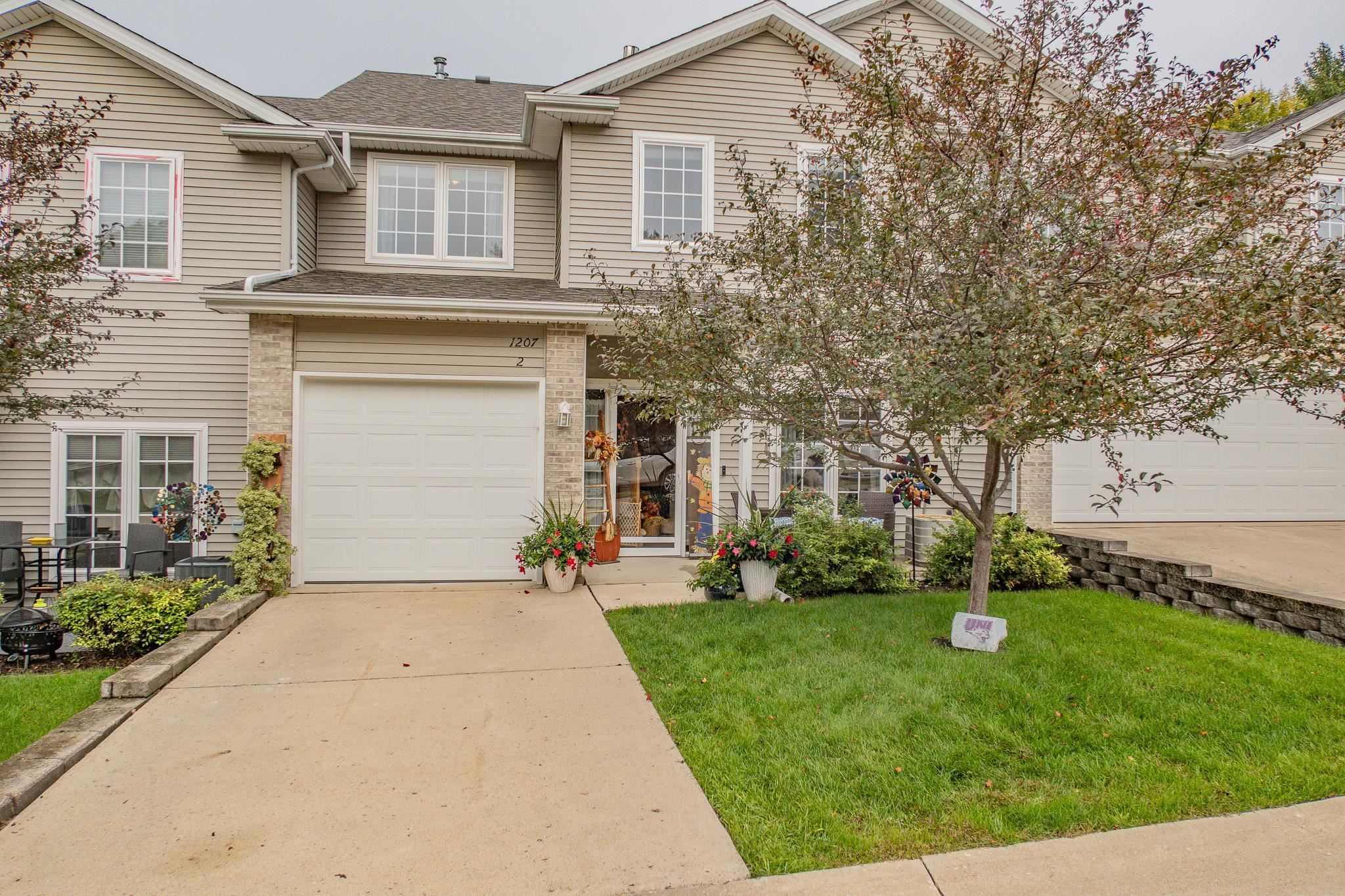 1207 Eloise St. #2, Okoboji, IA 51355 