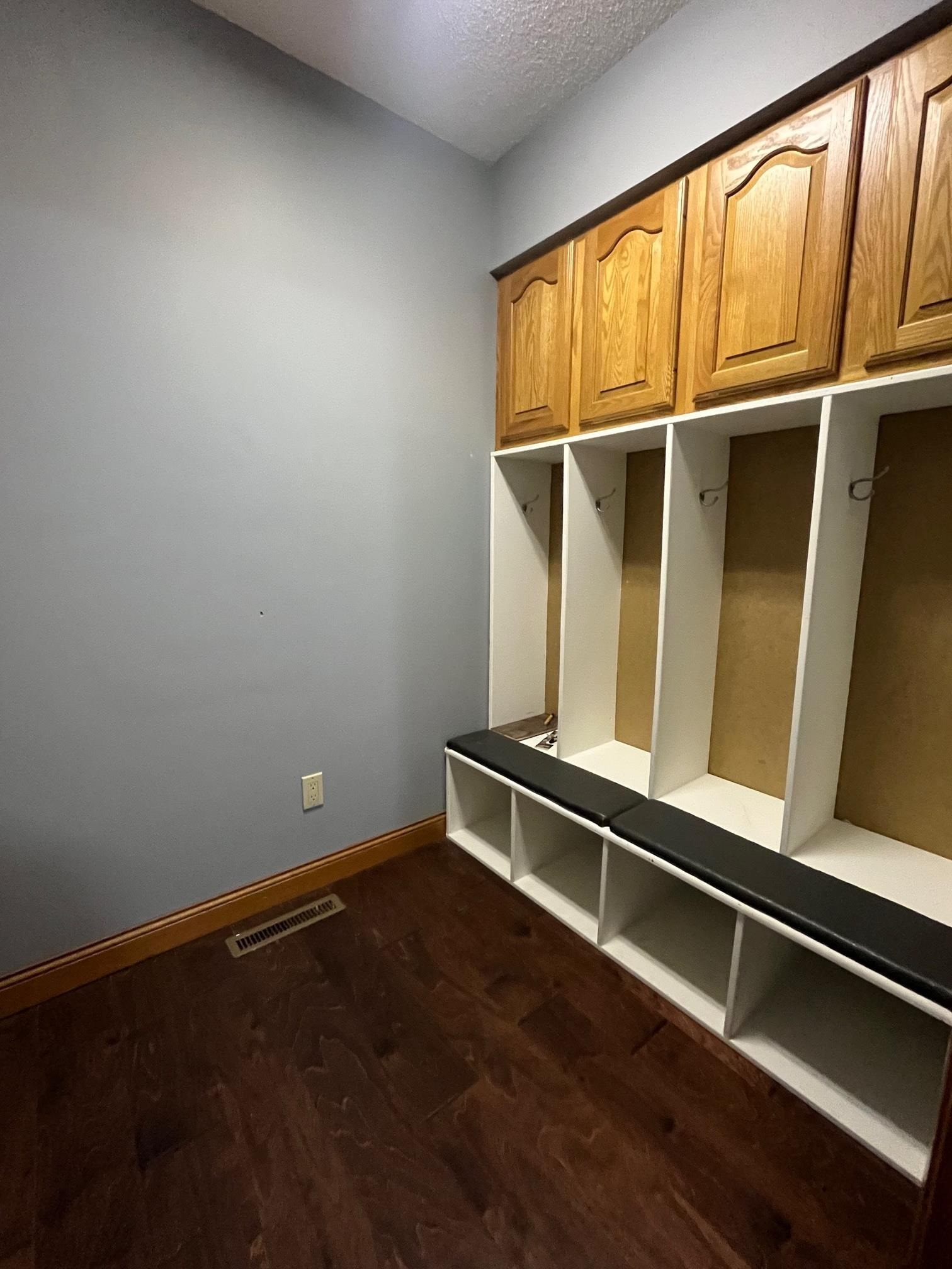 MLS #231189