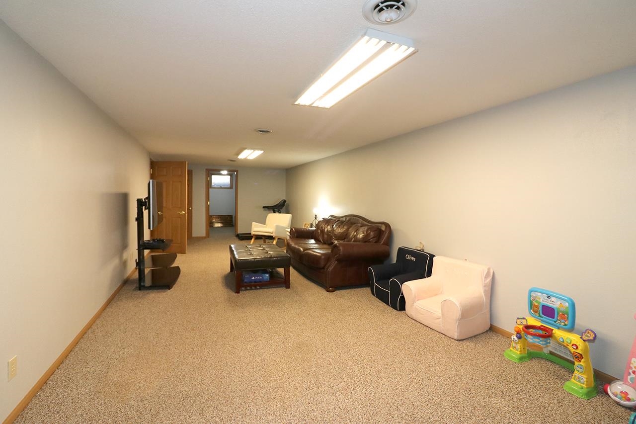 MLS #231204