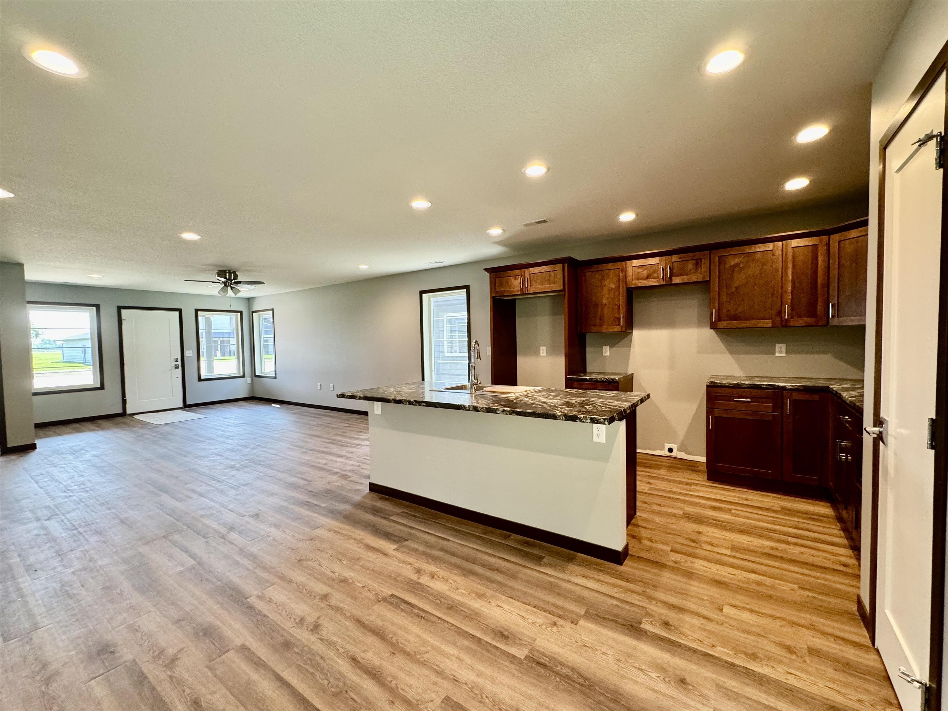 209 34th Avenue, Spencer, IA 51301 
