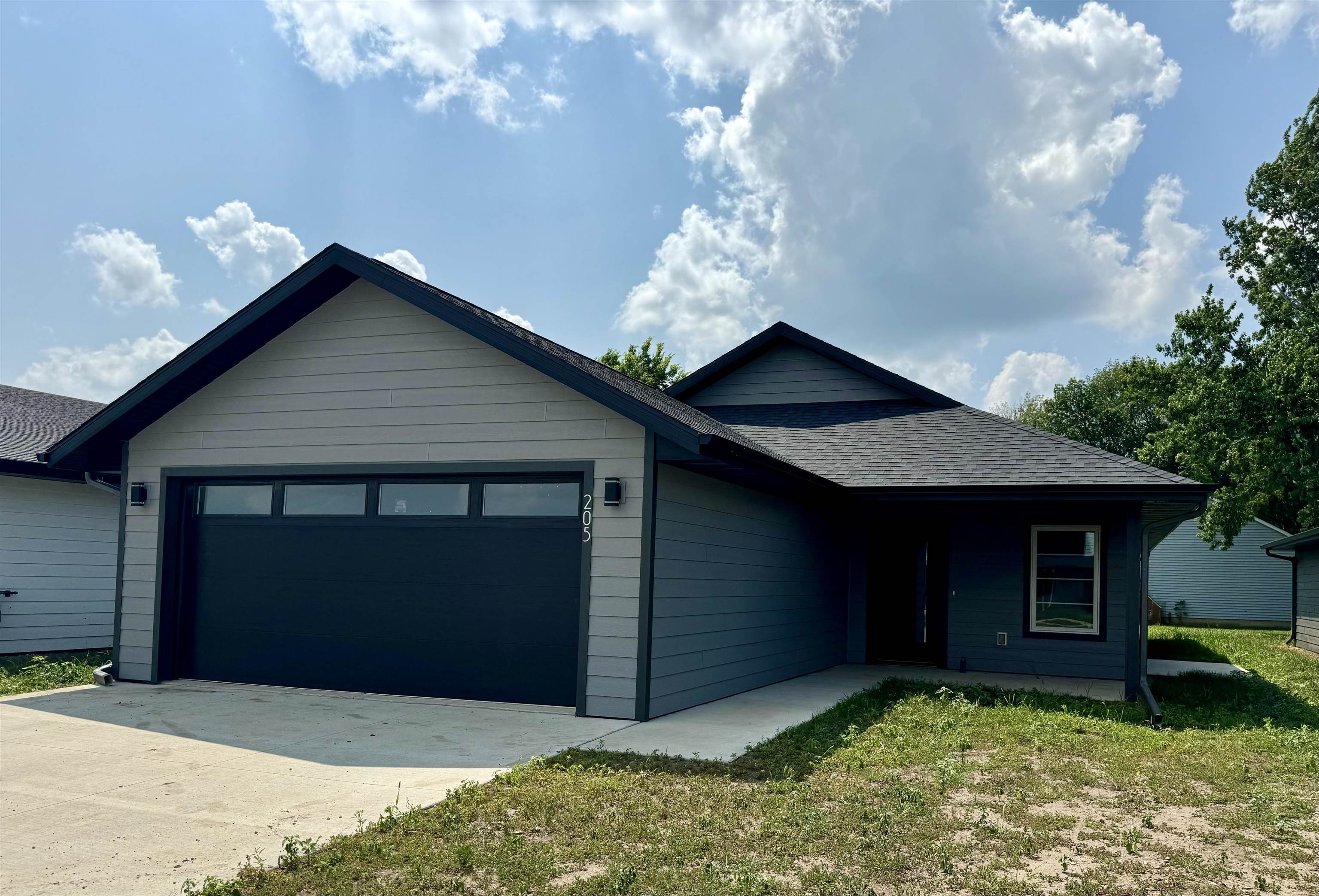 205 34th Avenue, Spencer, IA 51301 