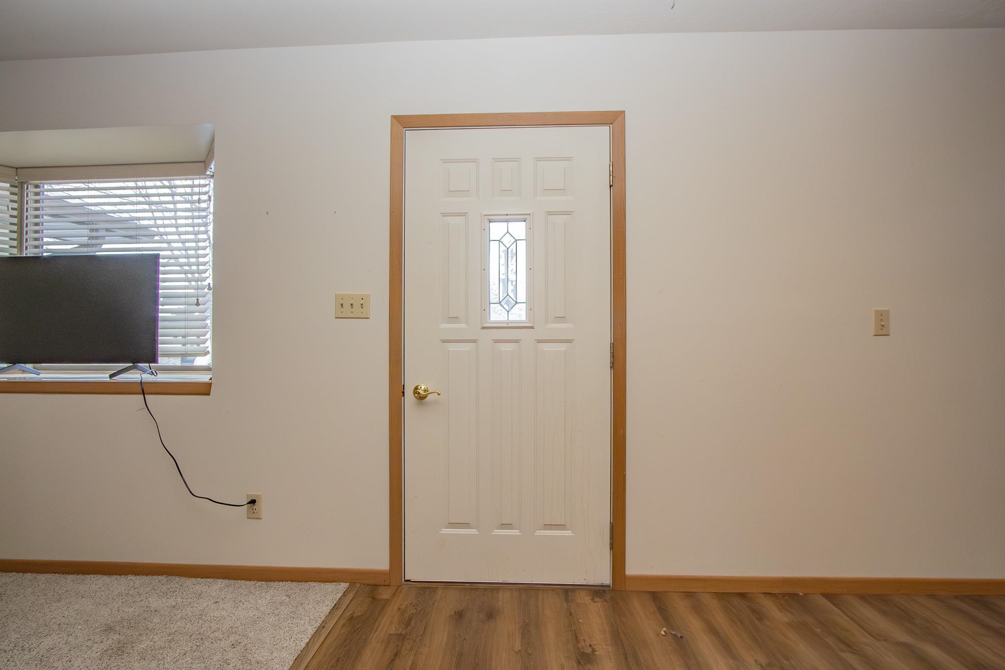MLS #240101