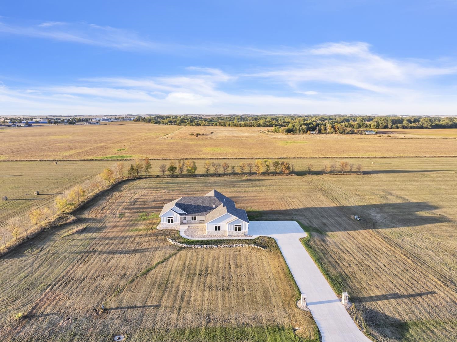 2038 358th Street, Spencer, IA 51301 