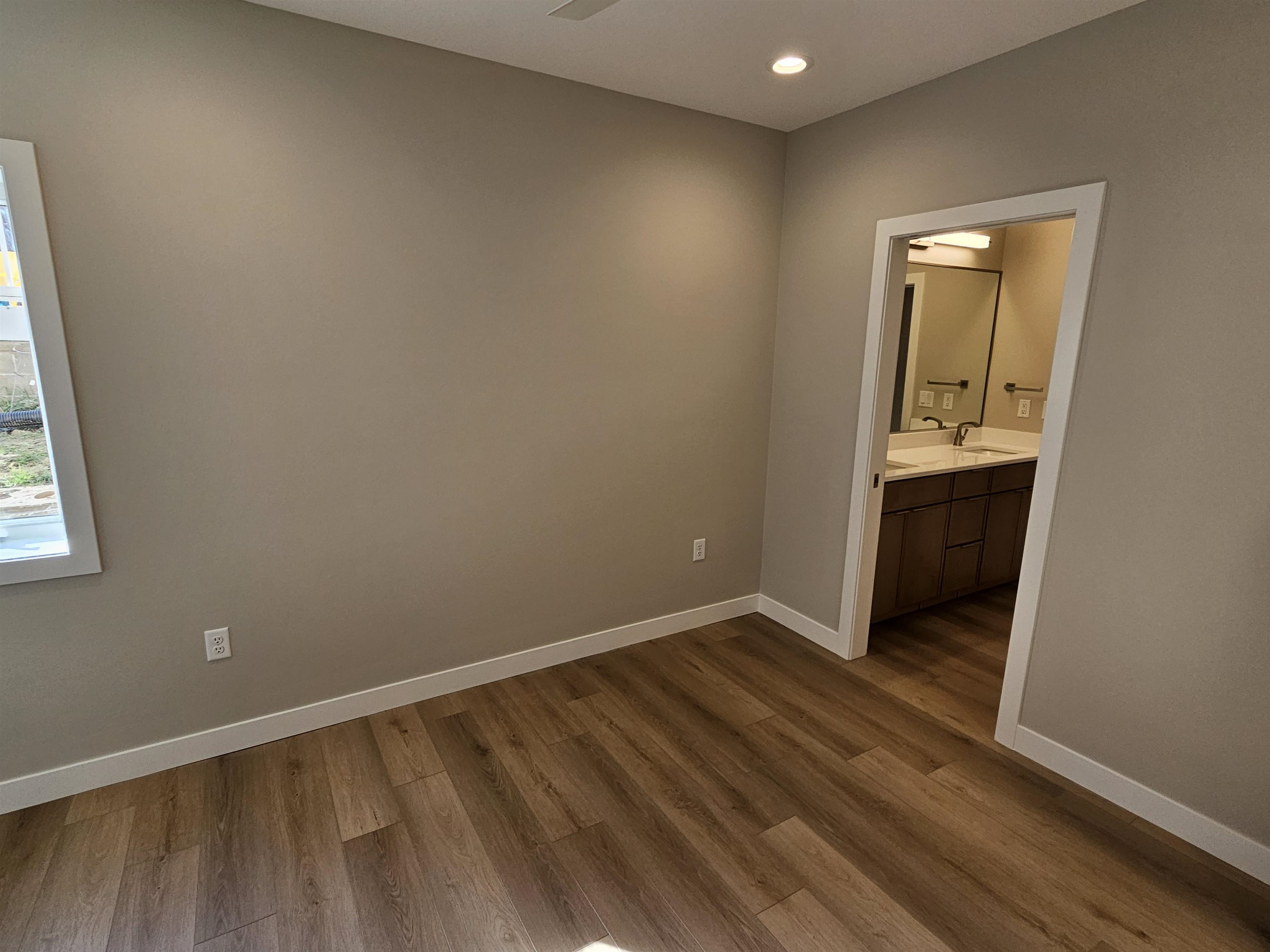 MLS #240431