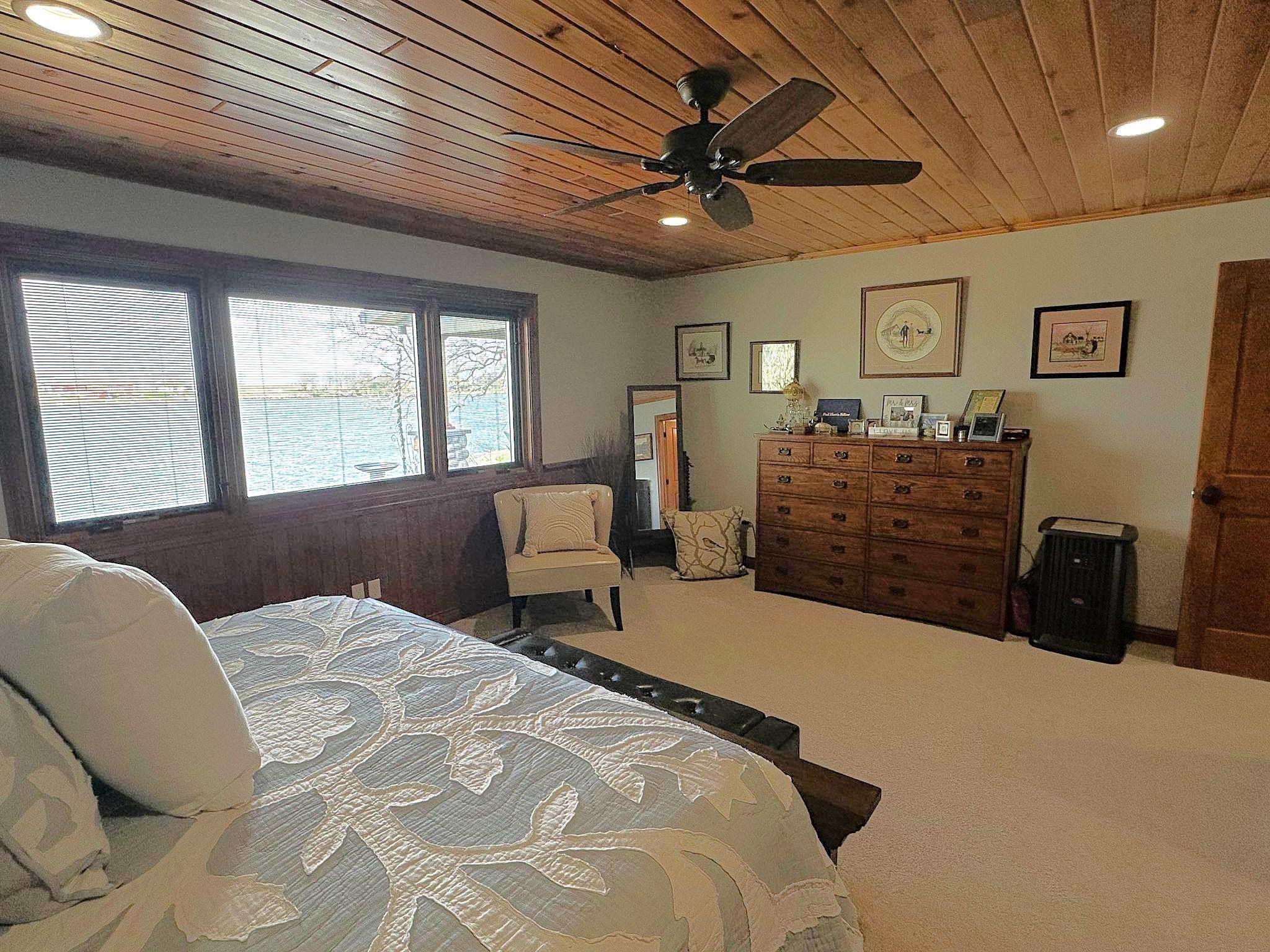 MLS #240454