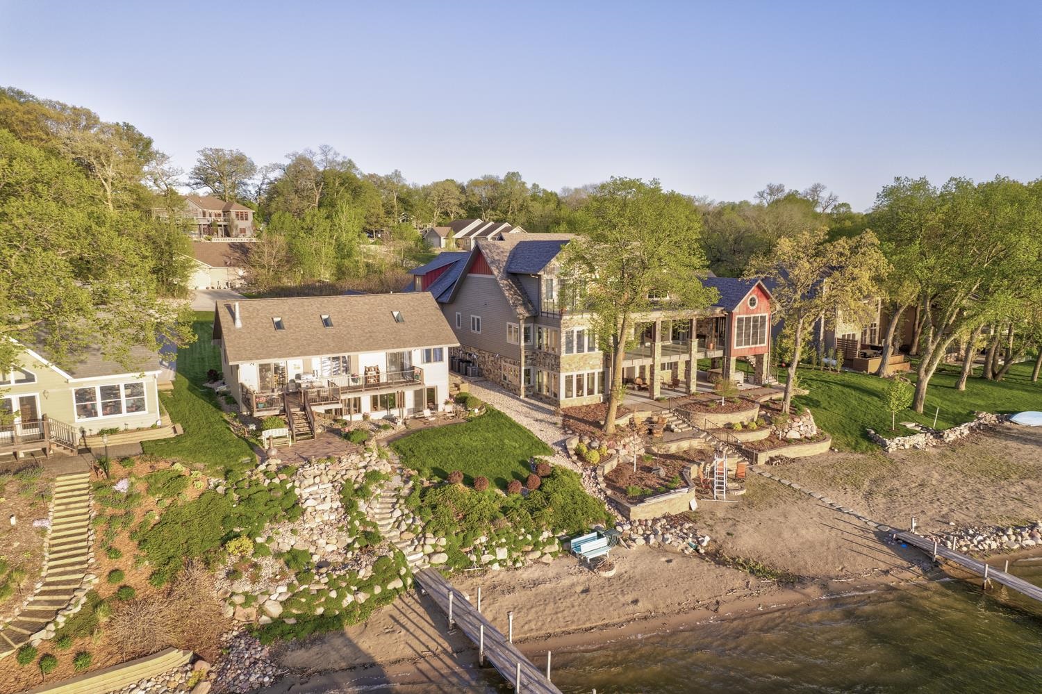 Okoboji Homes Stauss Realty