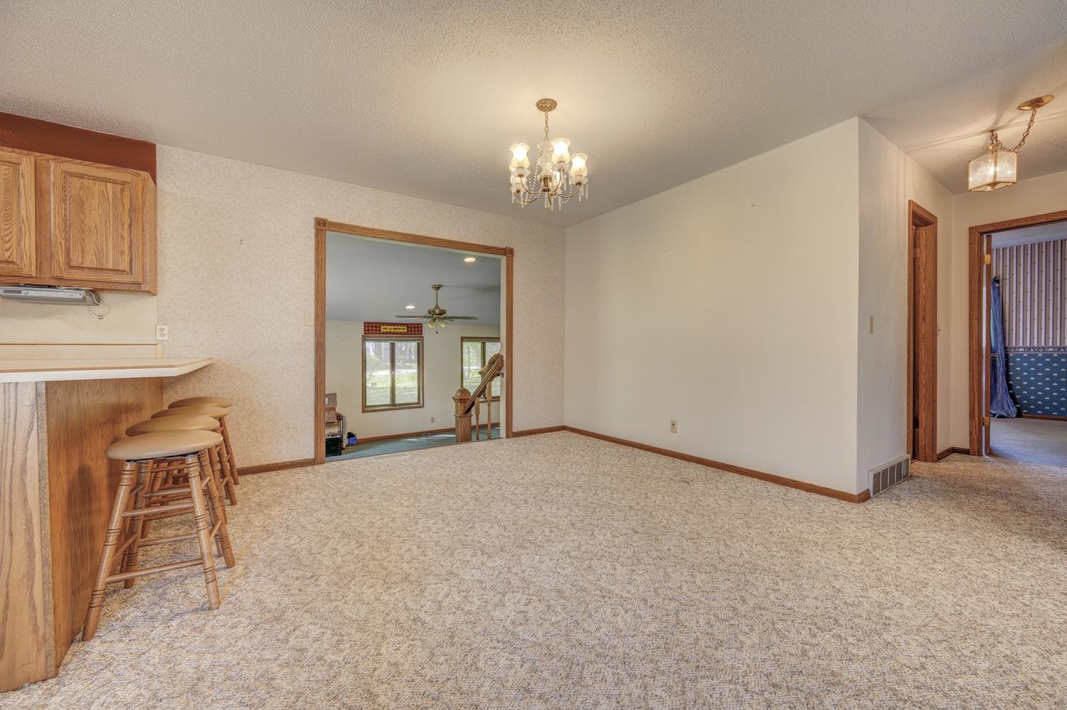 MLS #240500