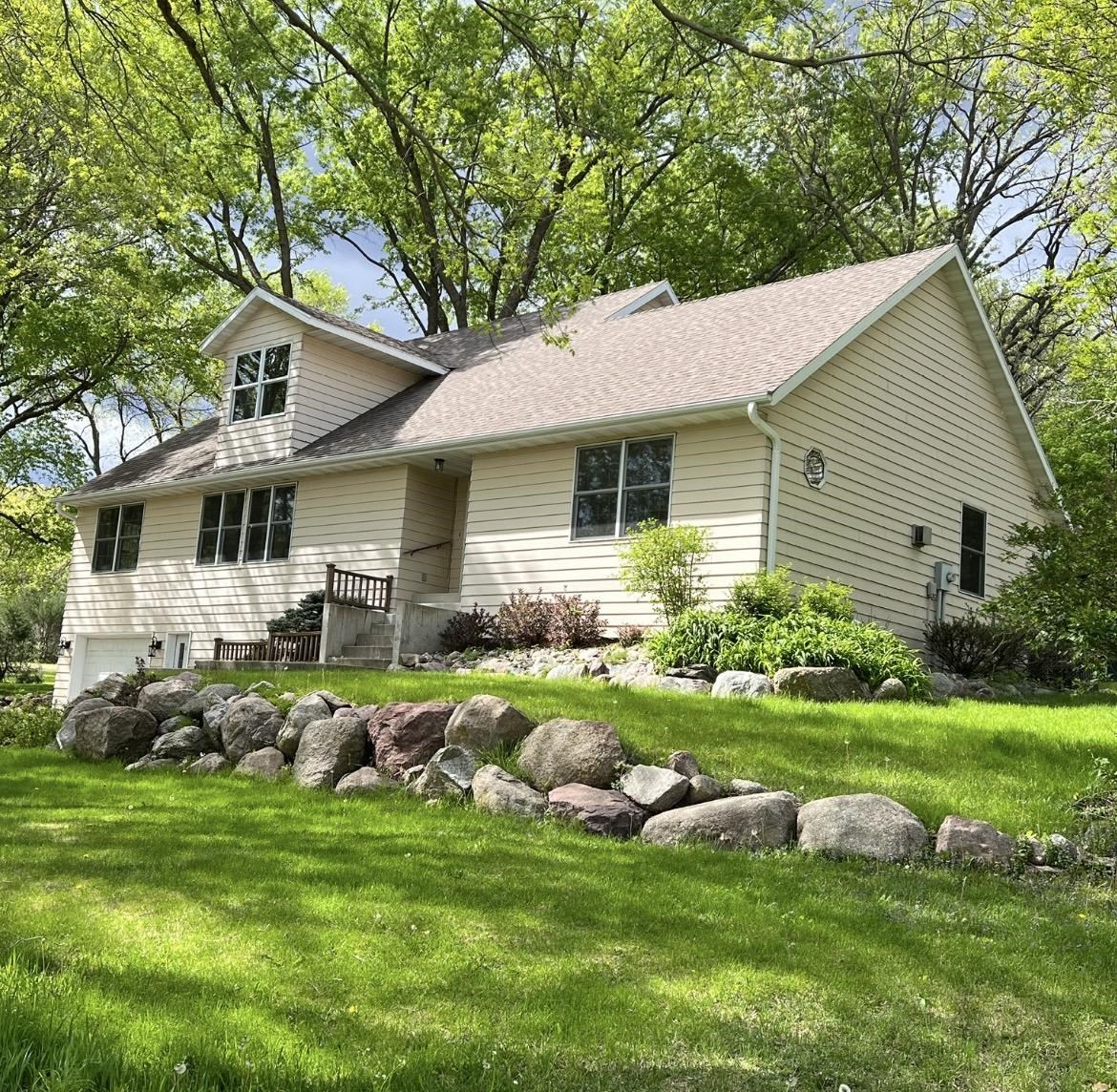 MLS #240501