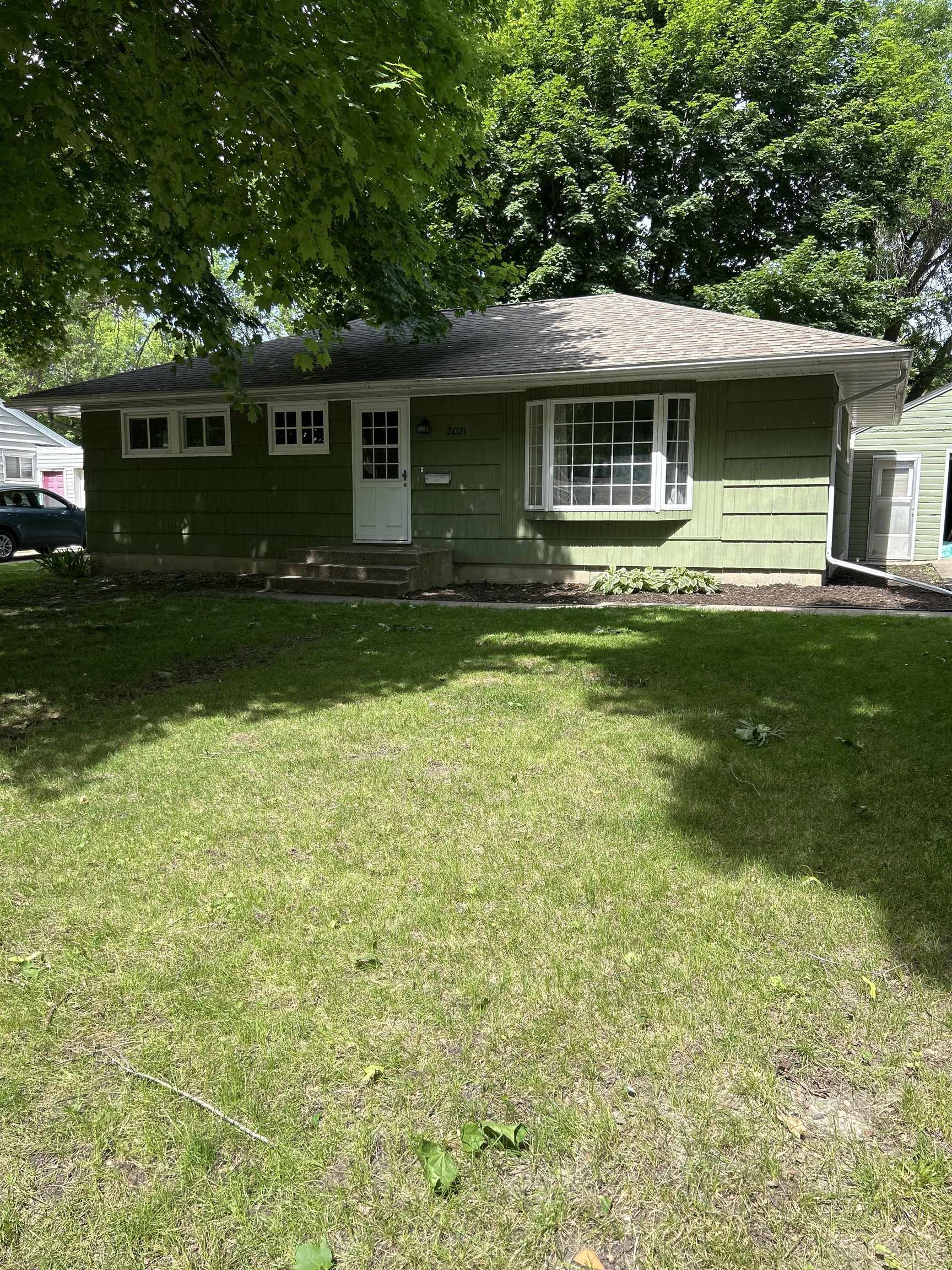MLS #240503