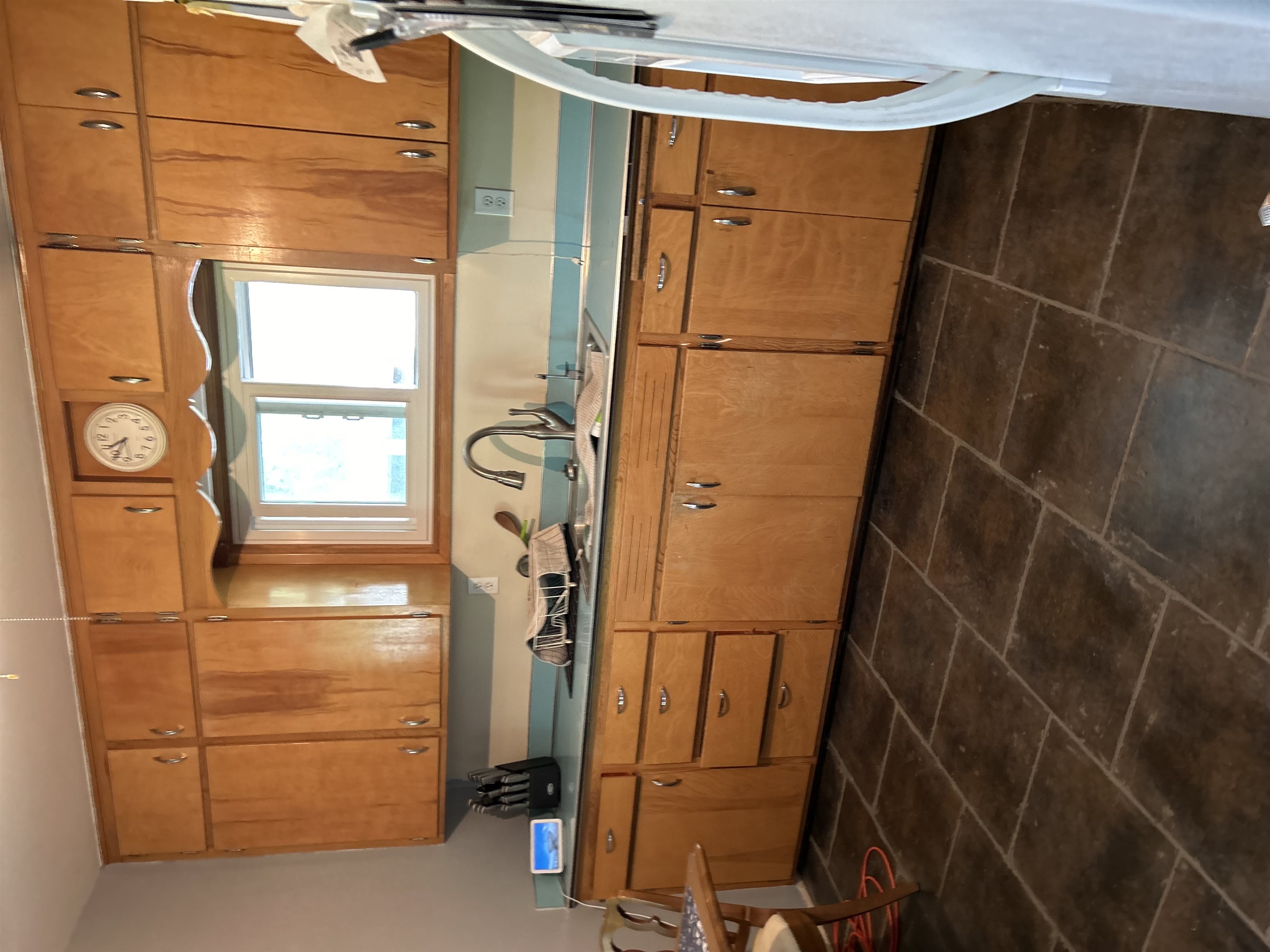 MLS #240503