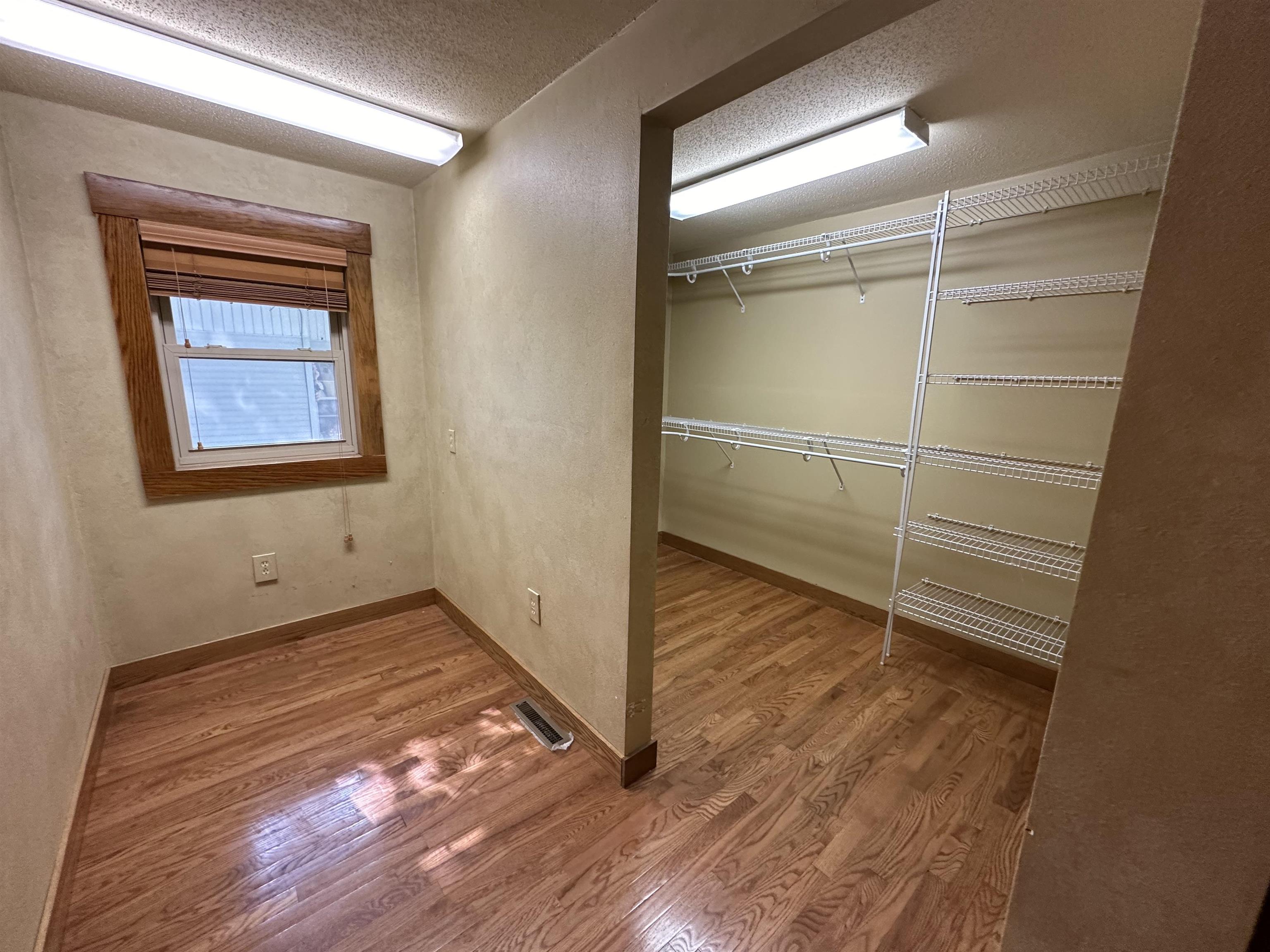 MLS #240508
