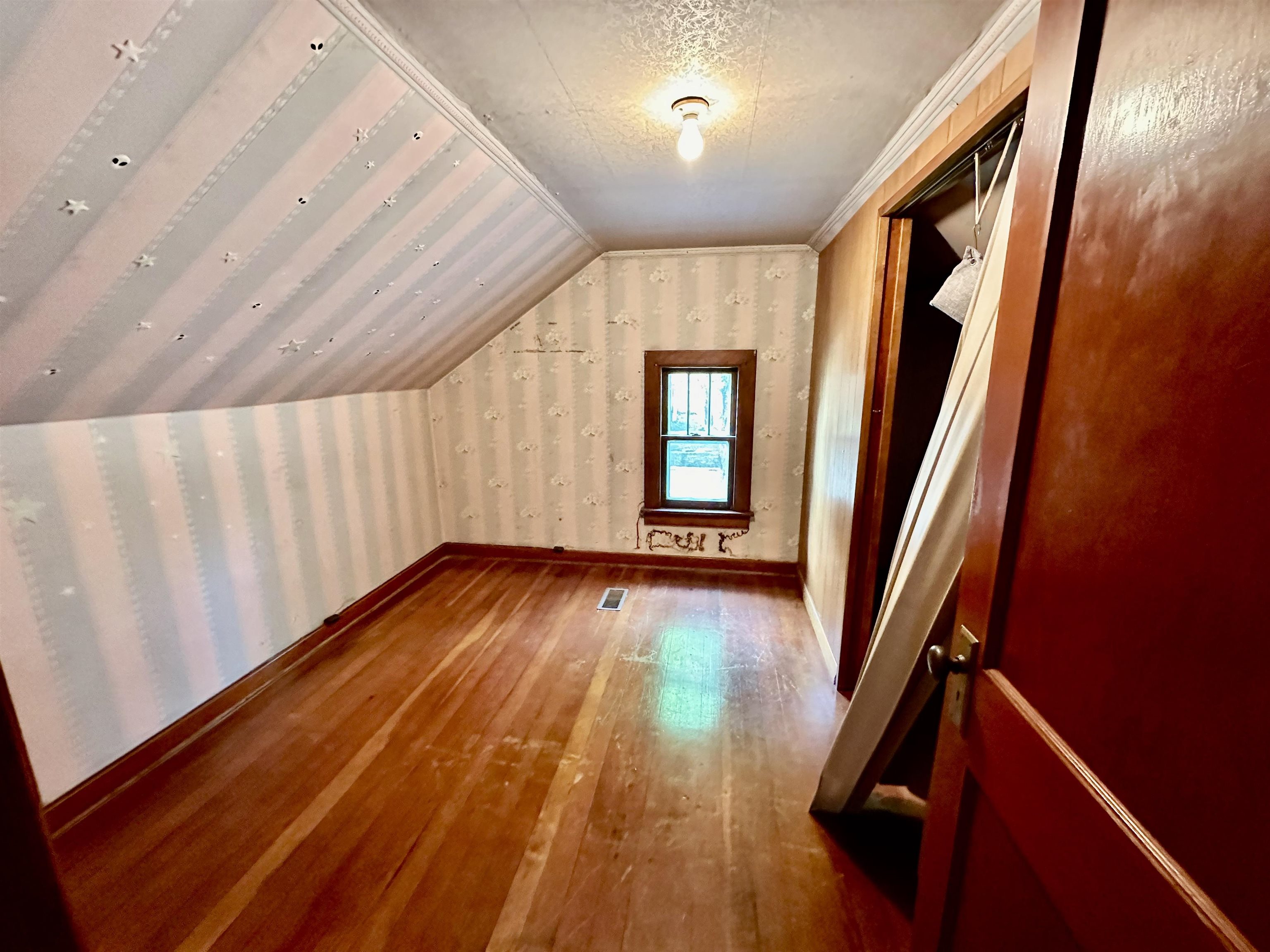 MLS #240508