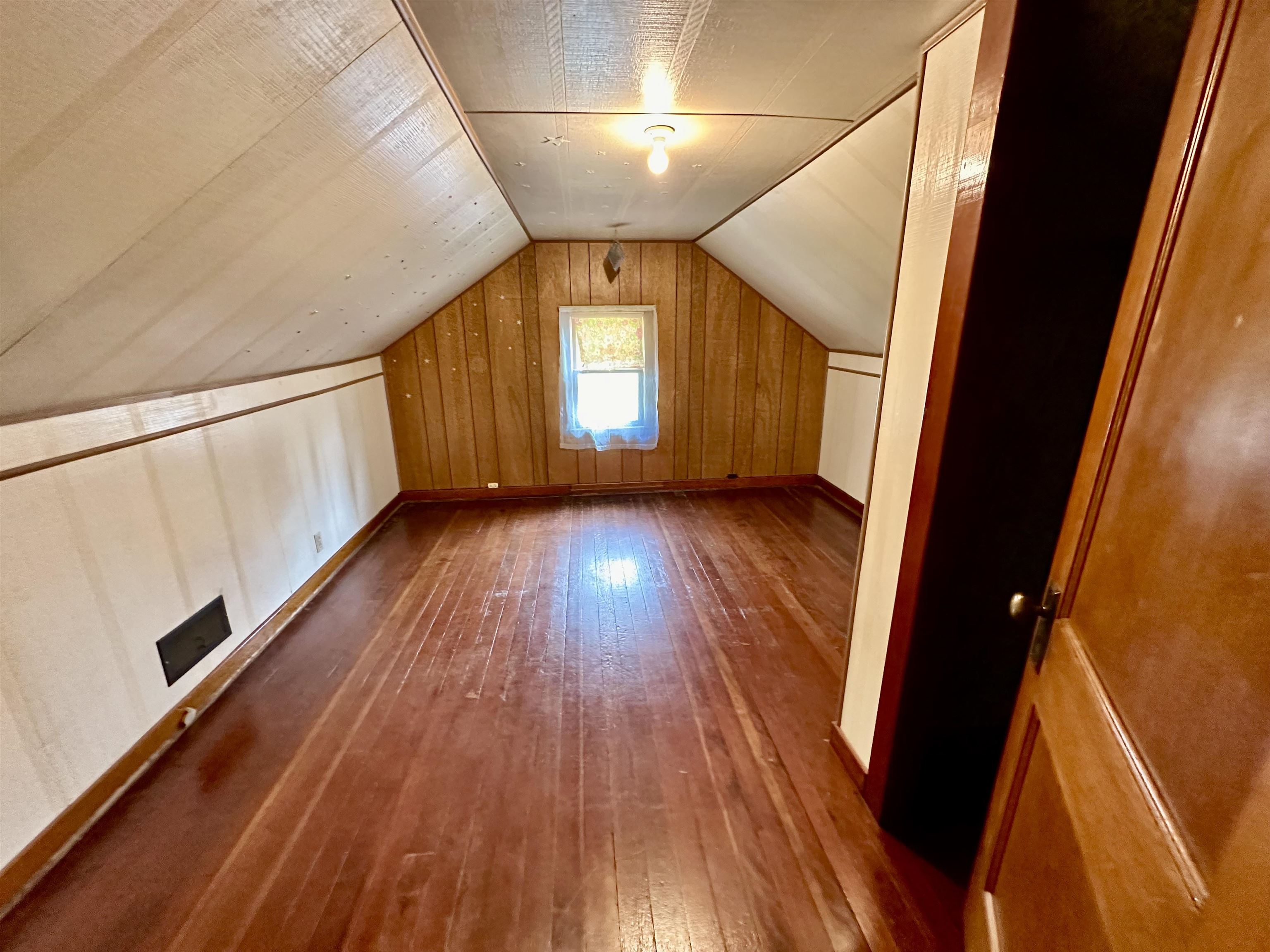 MLS #240508
