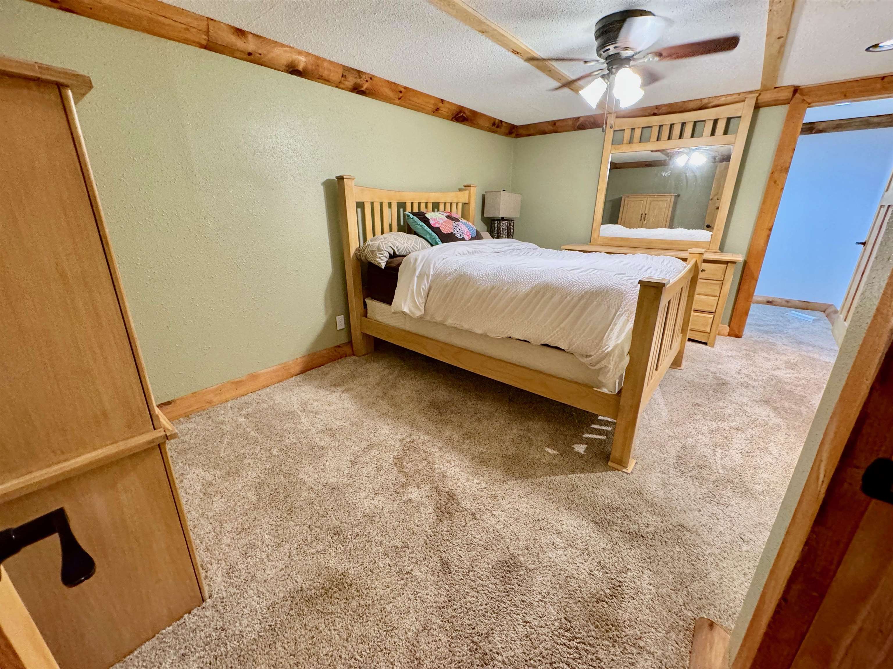 MLS #240521