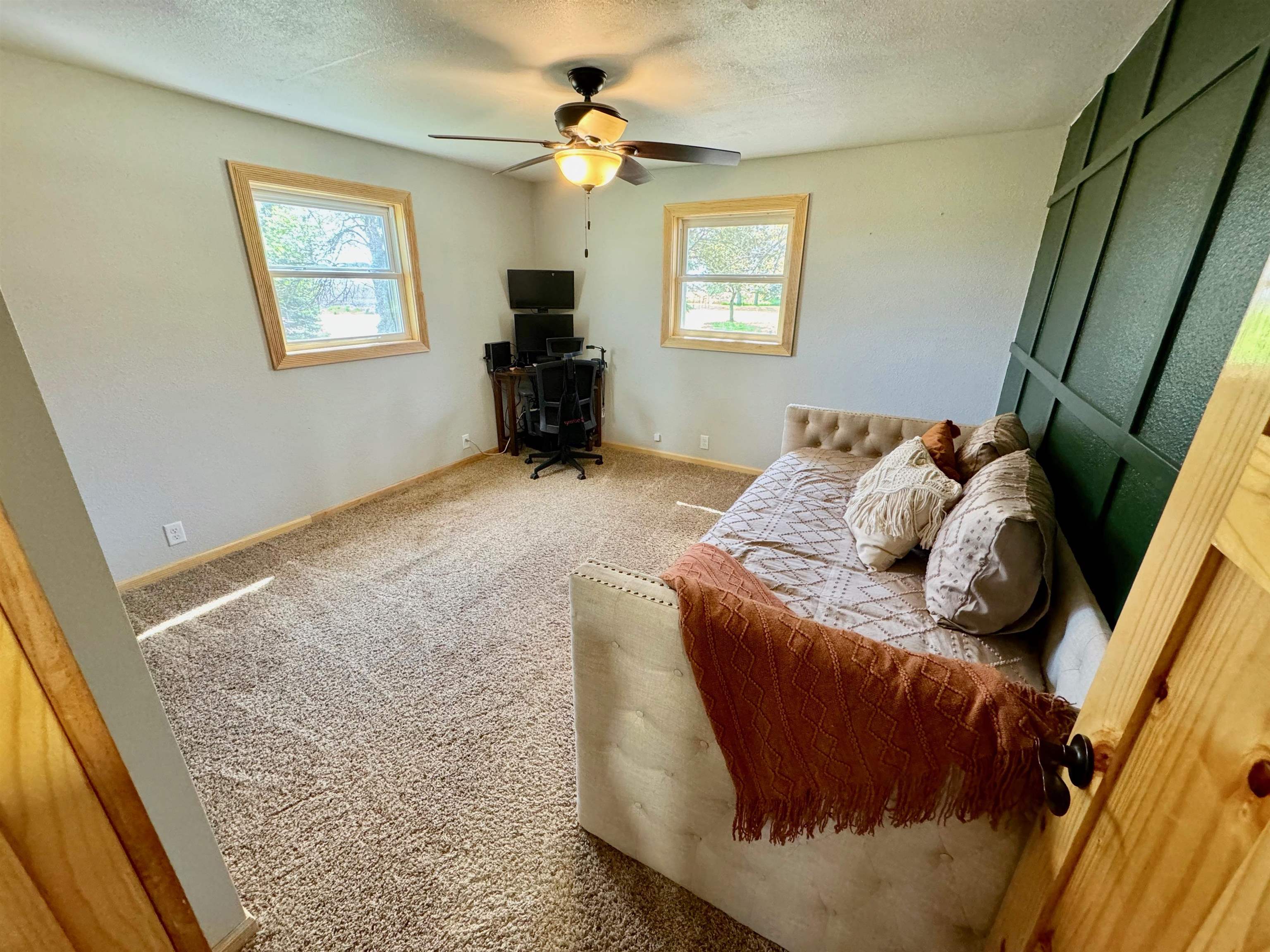 MLS #240521
