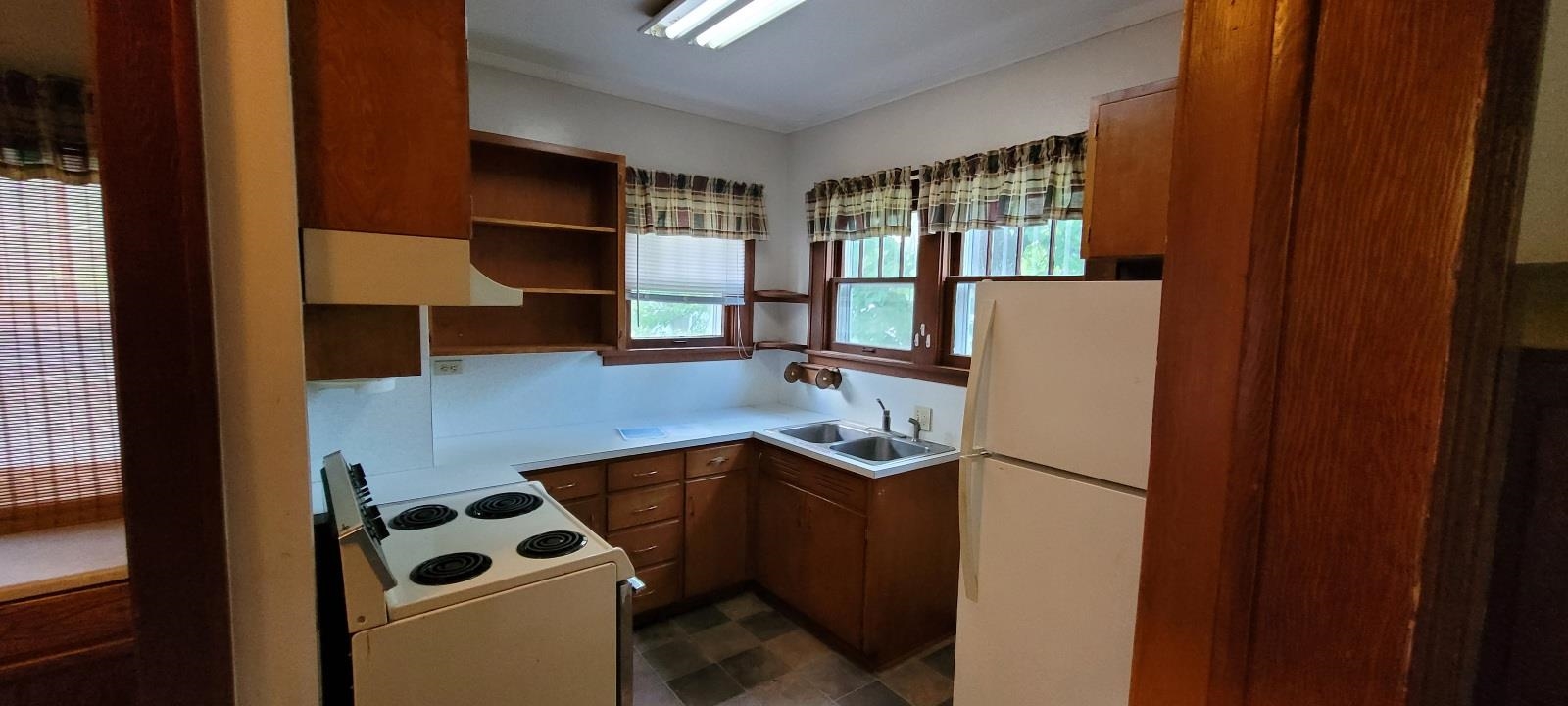 MLS #240526