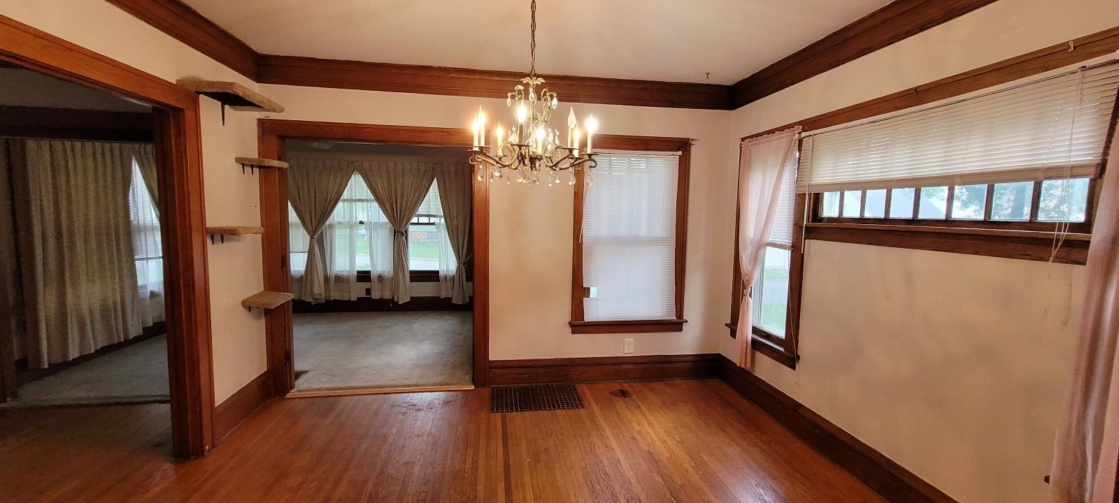 MLS #240526
