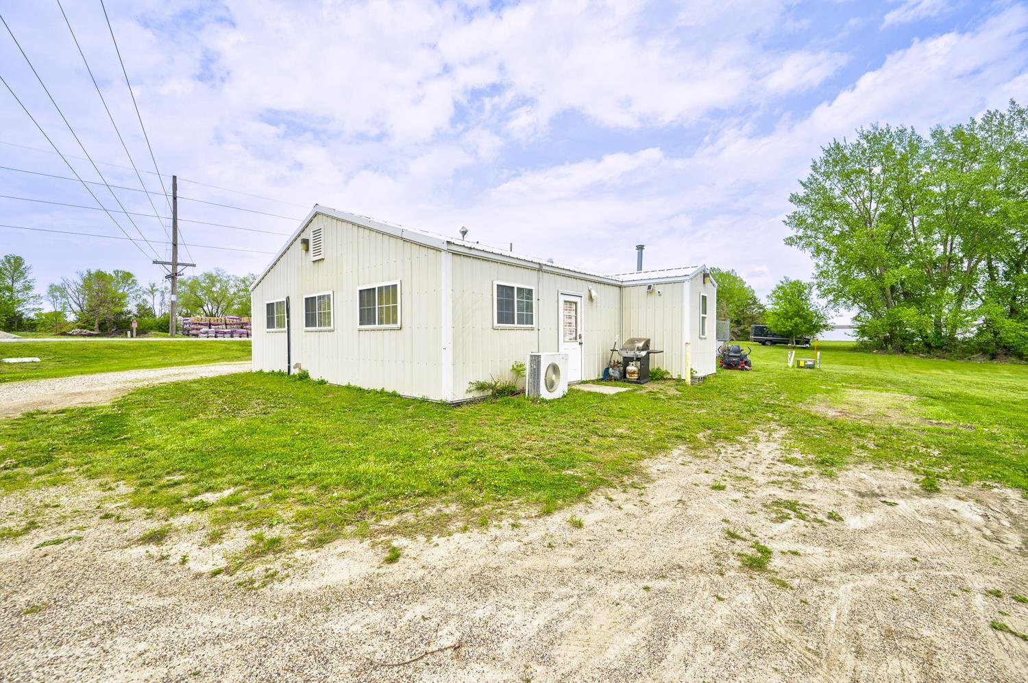 MLS #240528