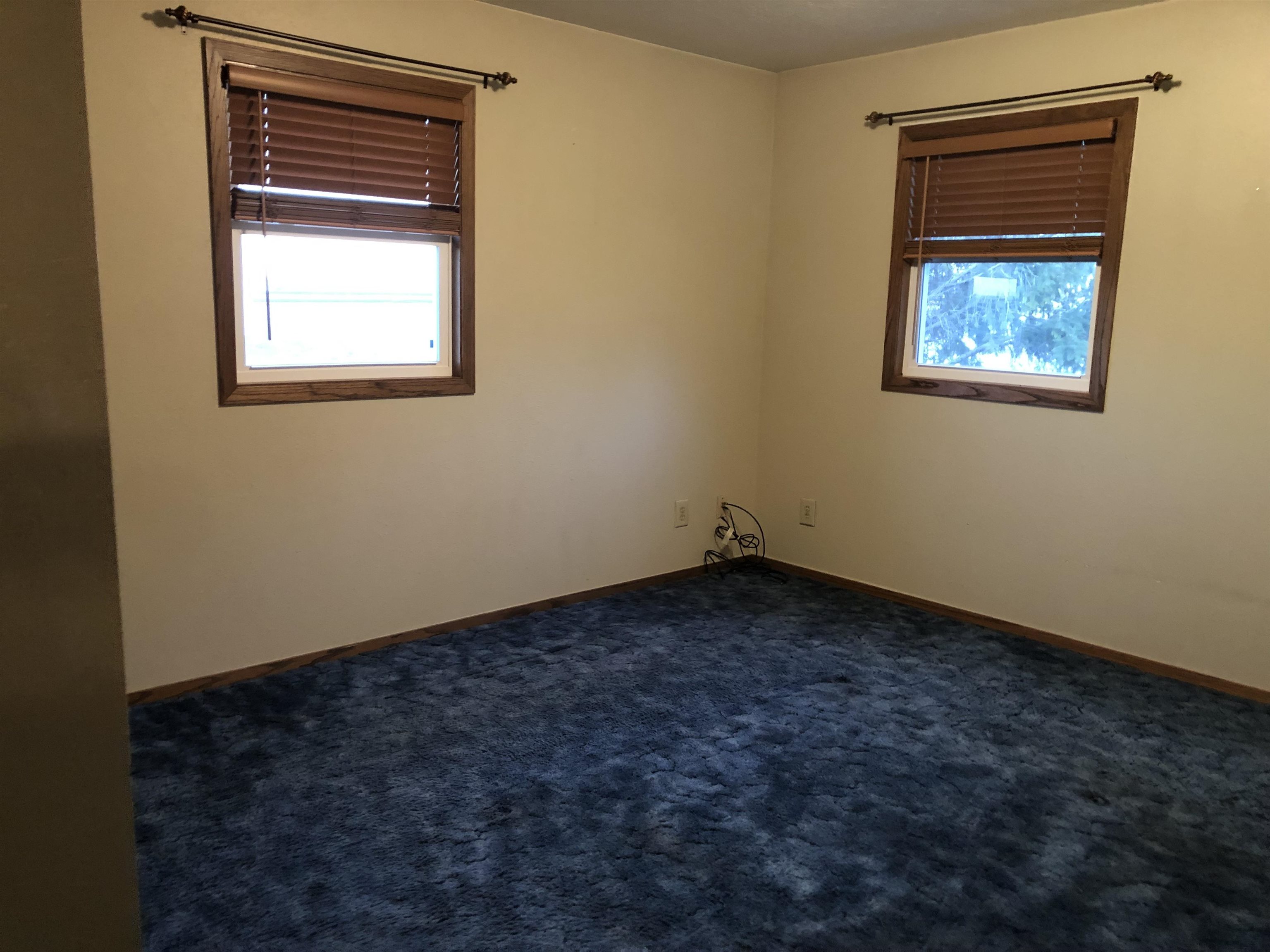 MLS #240529
