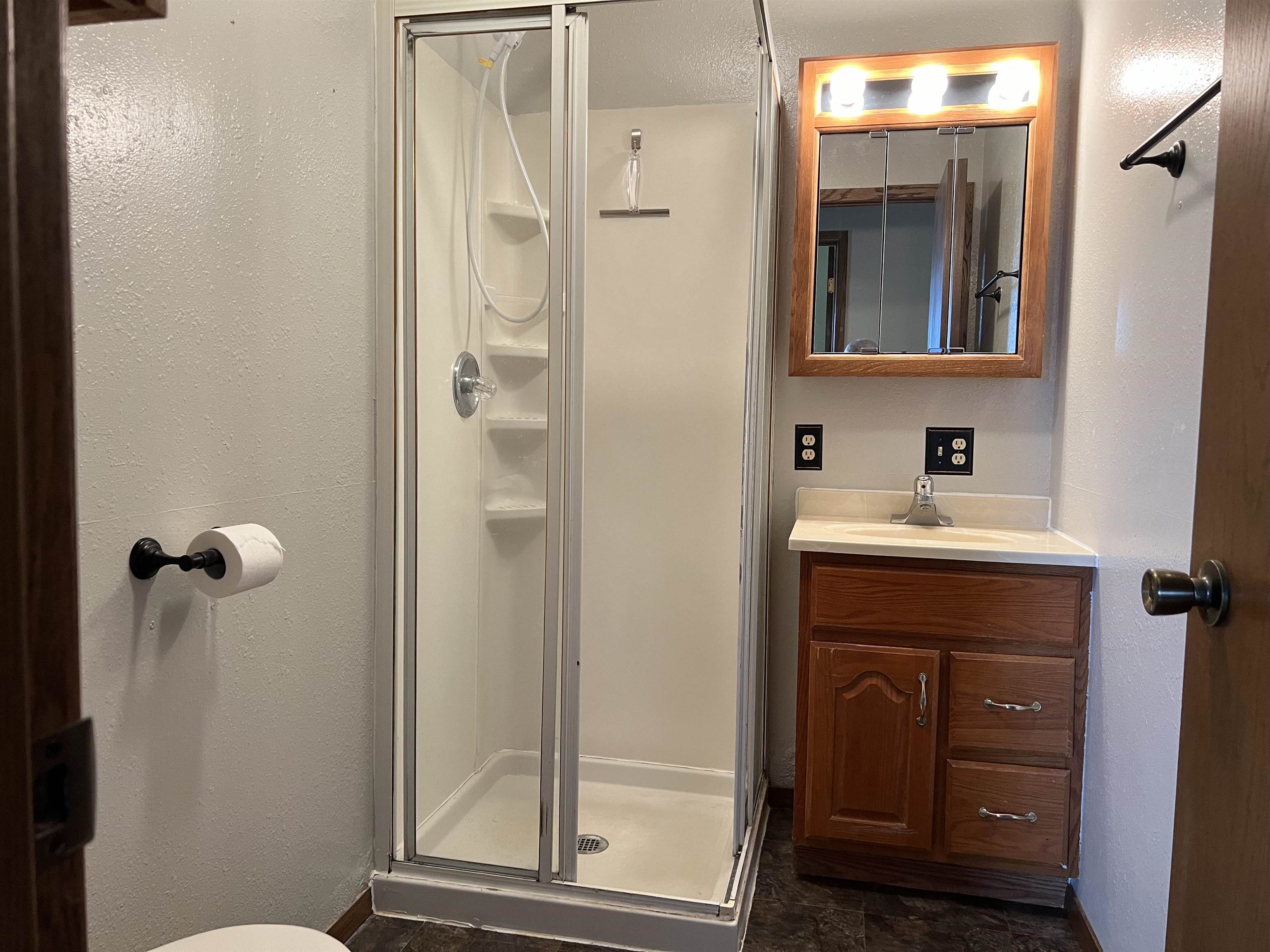 MLS #240529