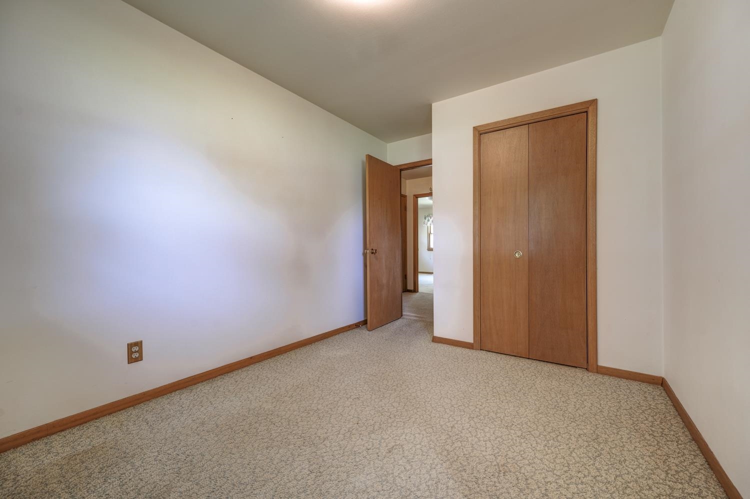 MLS #240622