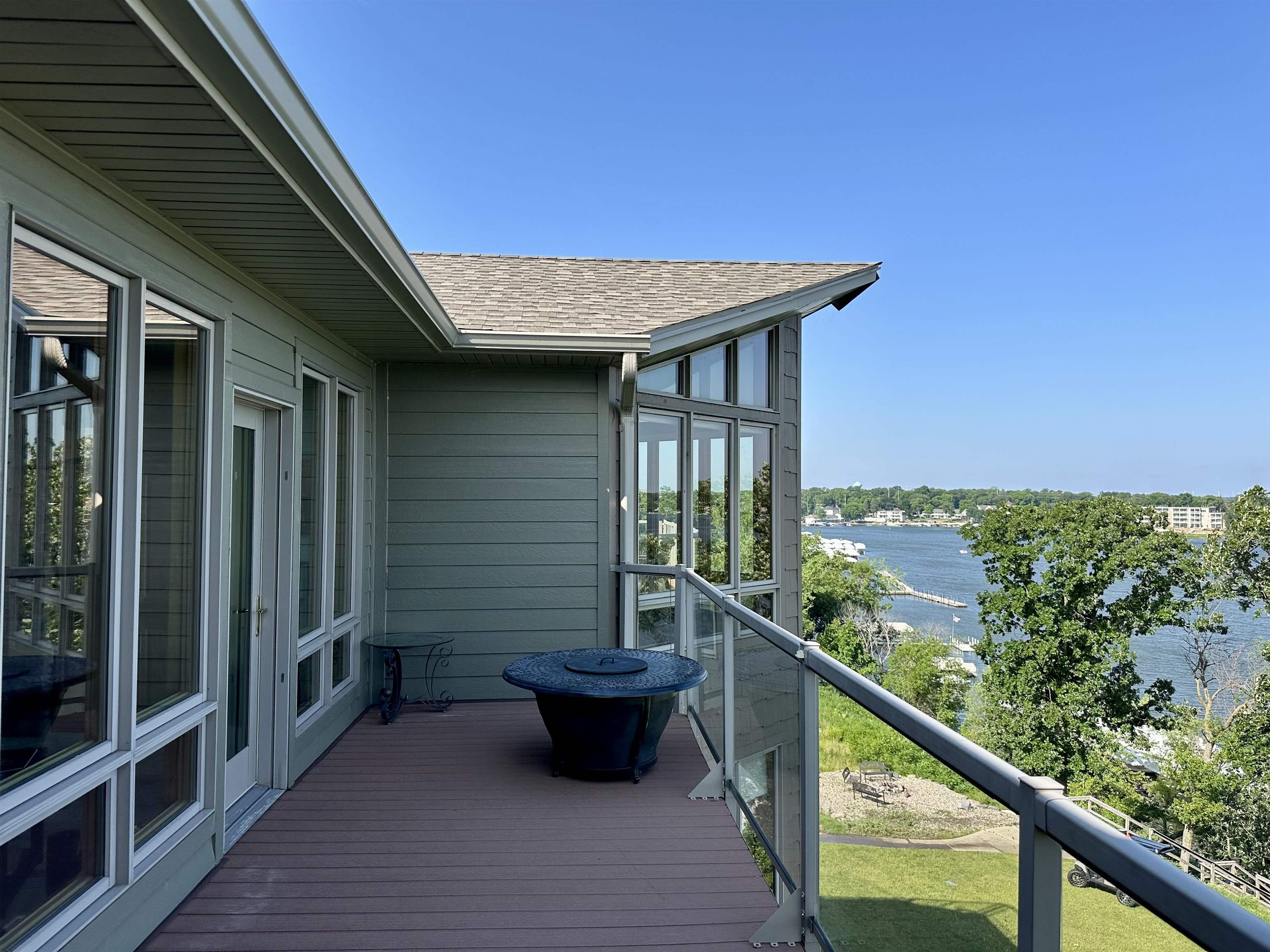 435 240th Avenue #407, Arnolds Park, IA 51331 