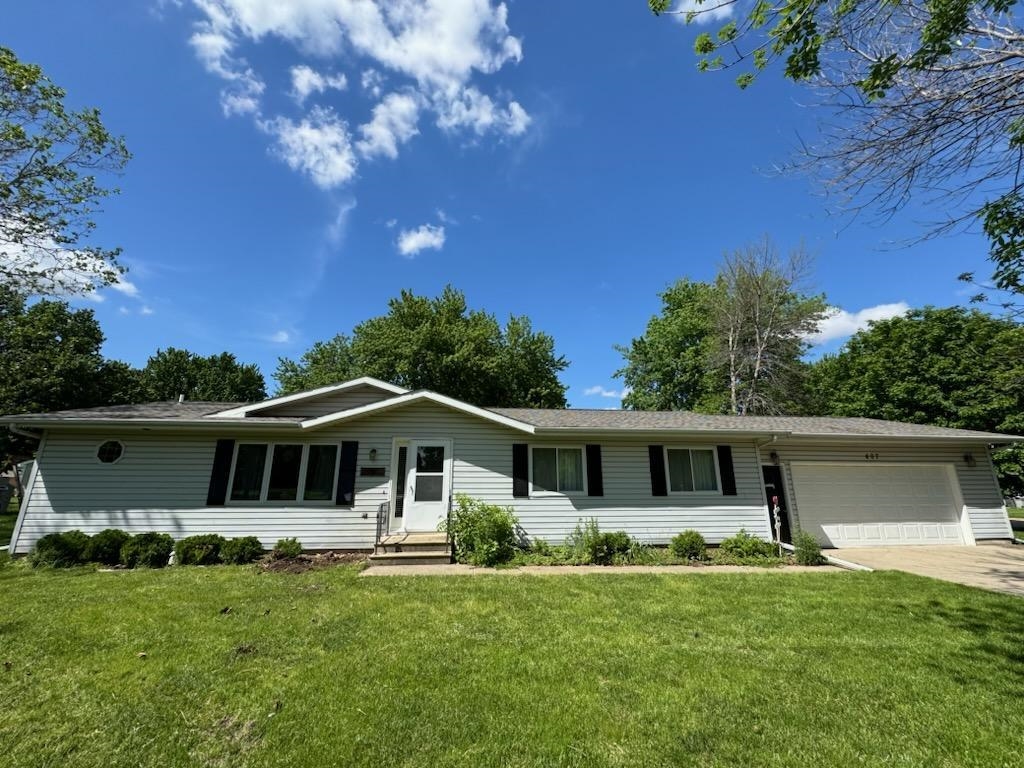 407 8th Street, Spencer, IA 51301 