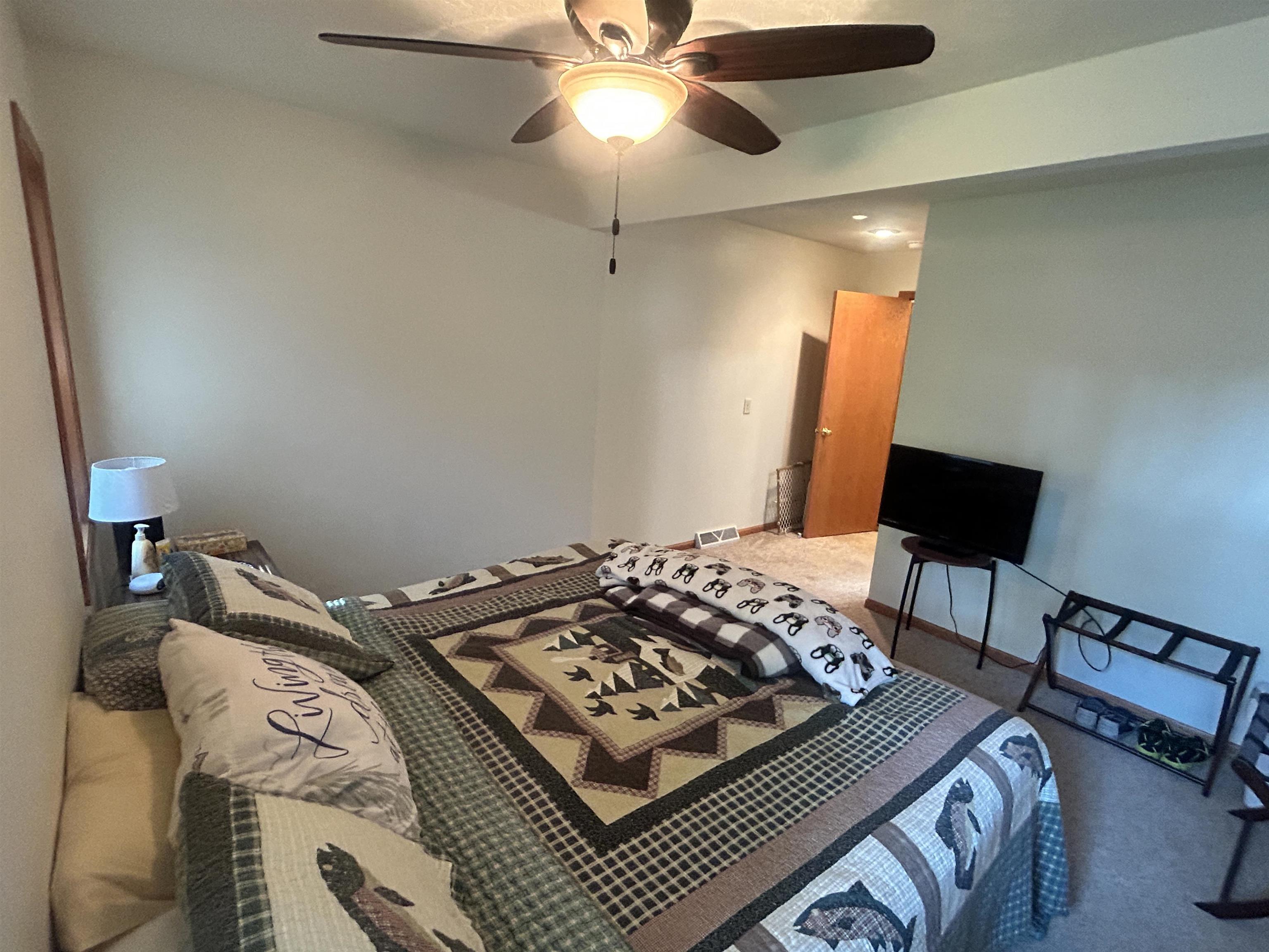 MLS #240808