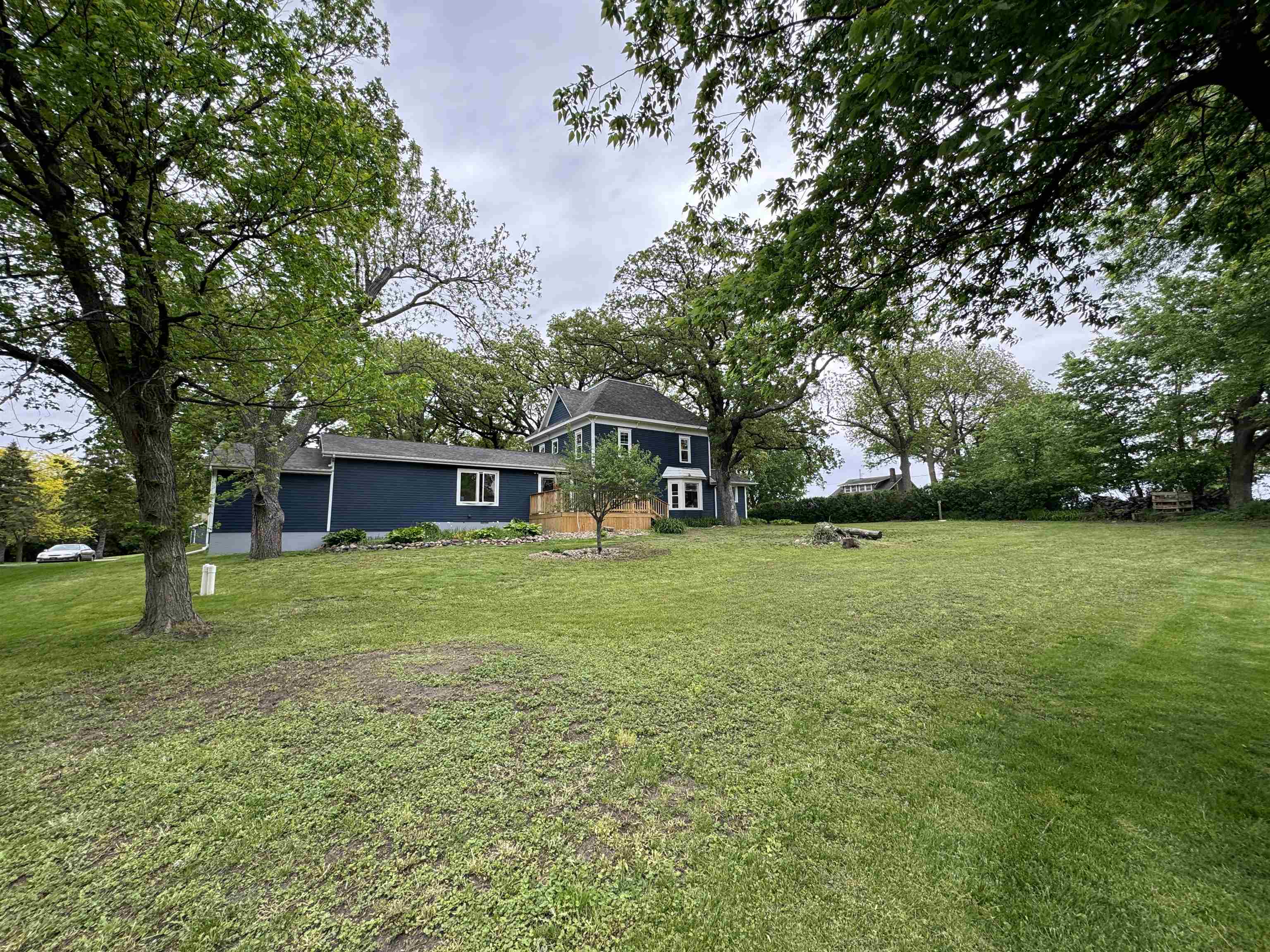 MLS #240810
