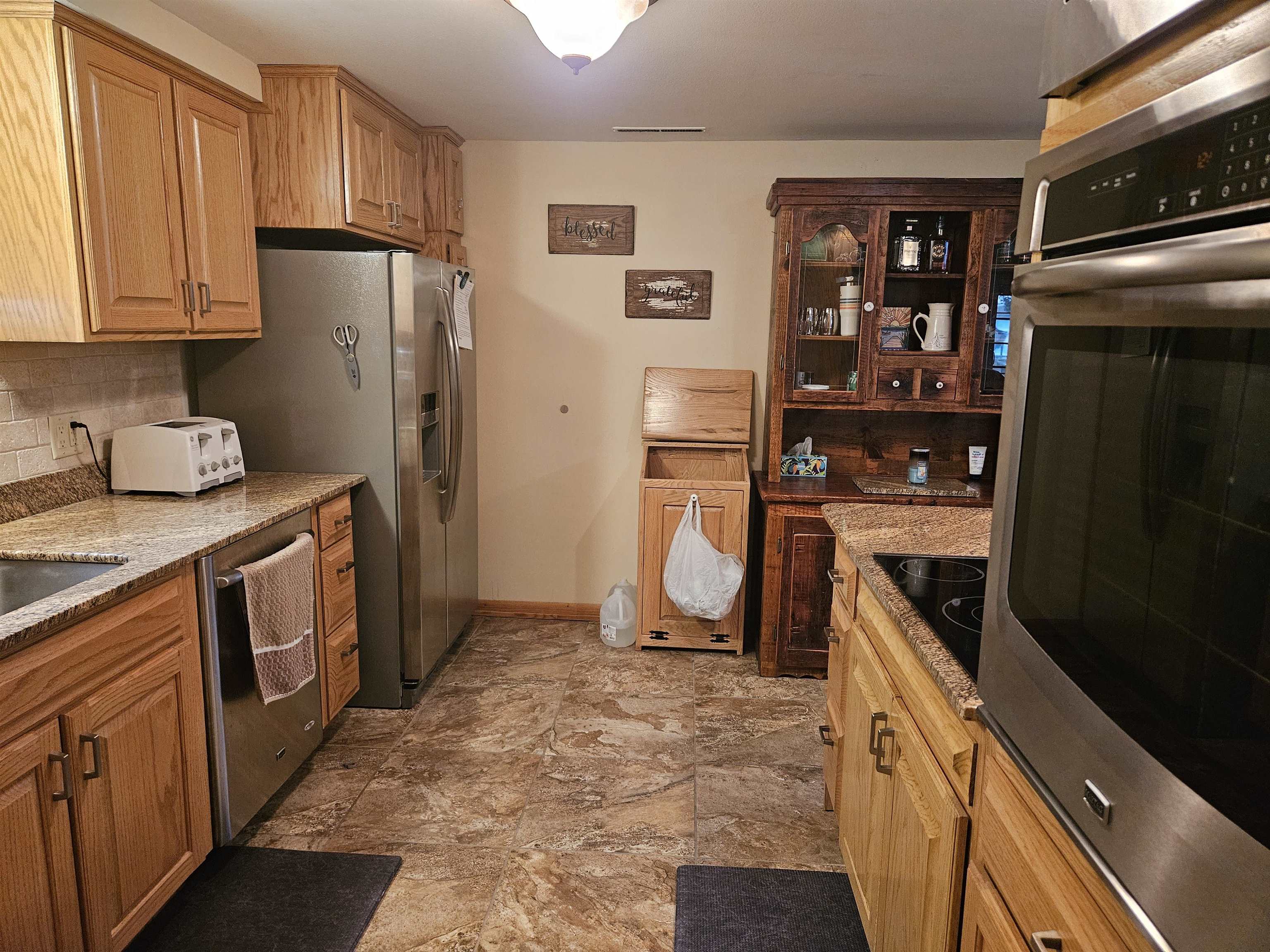 MLS #240811