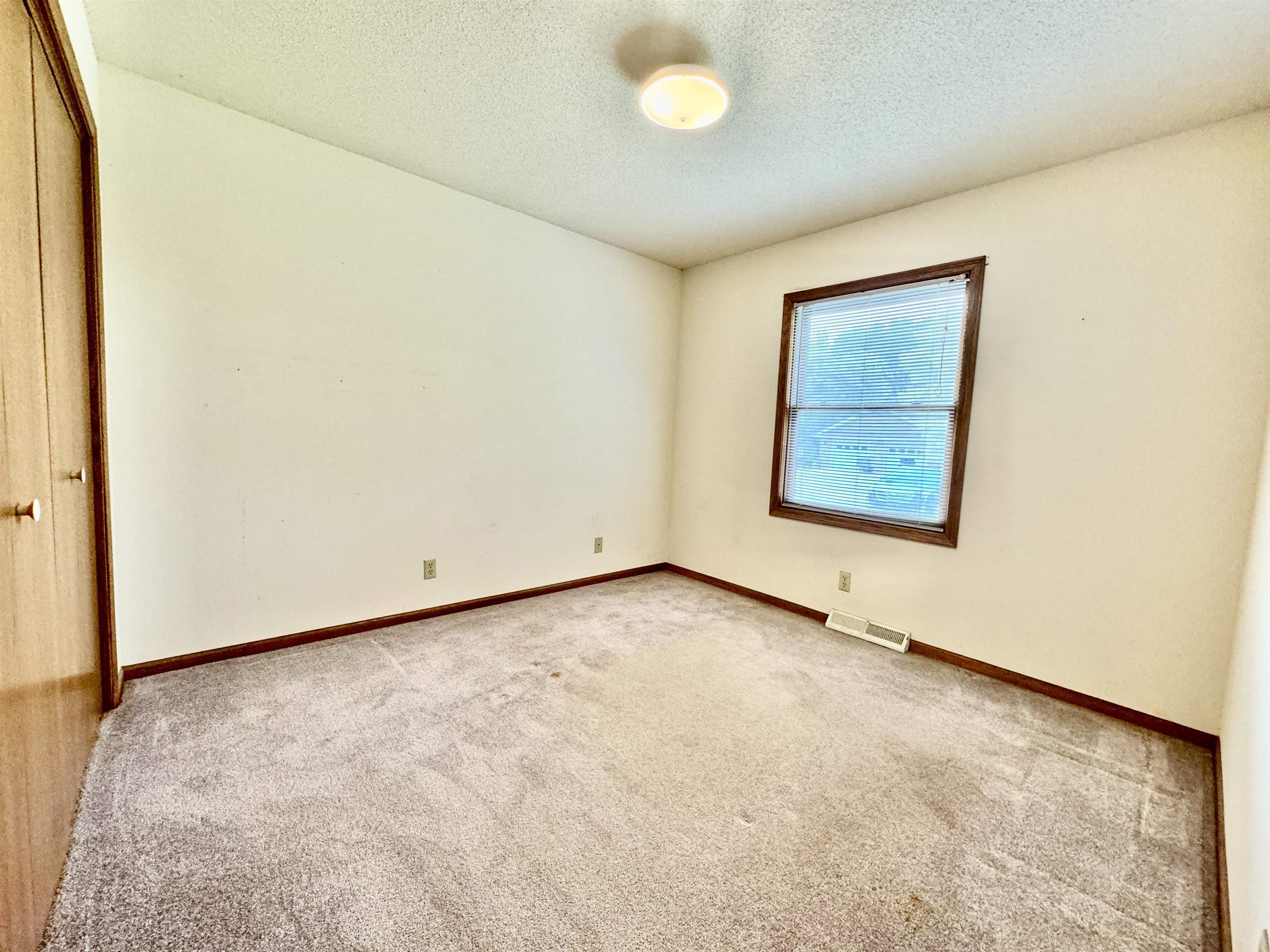 MLS #240854