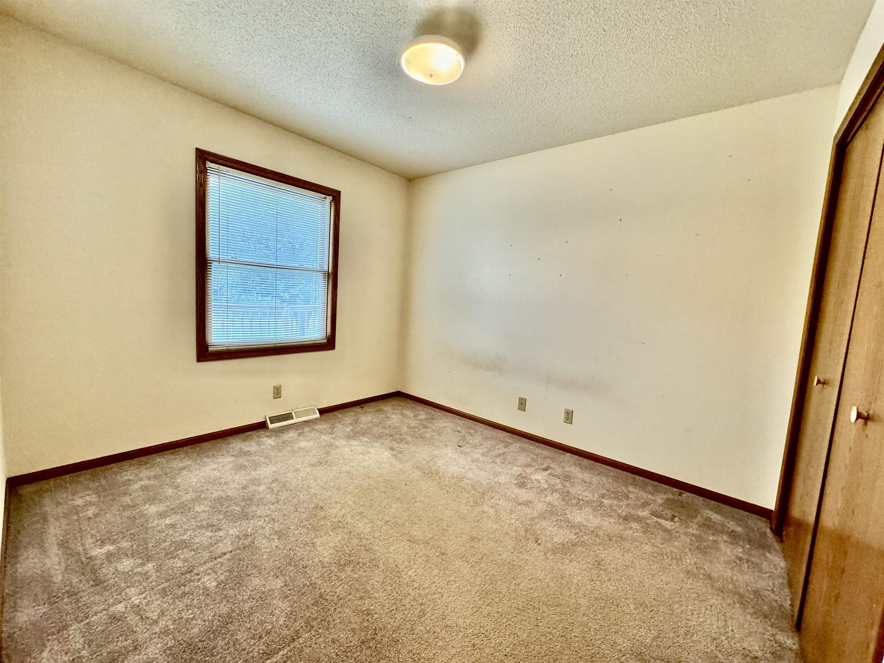 MLS #240854