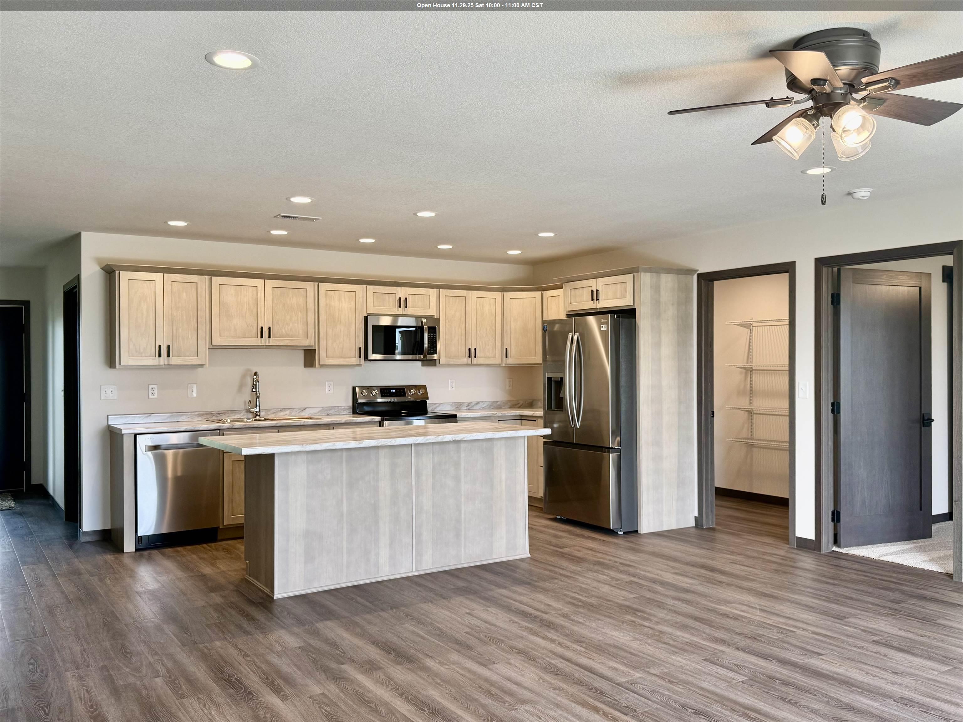 106 34th Avenue, Spencer, IA 51301 