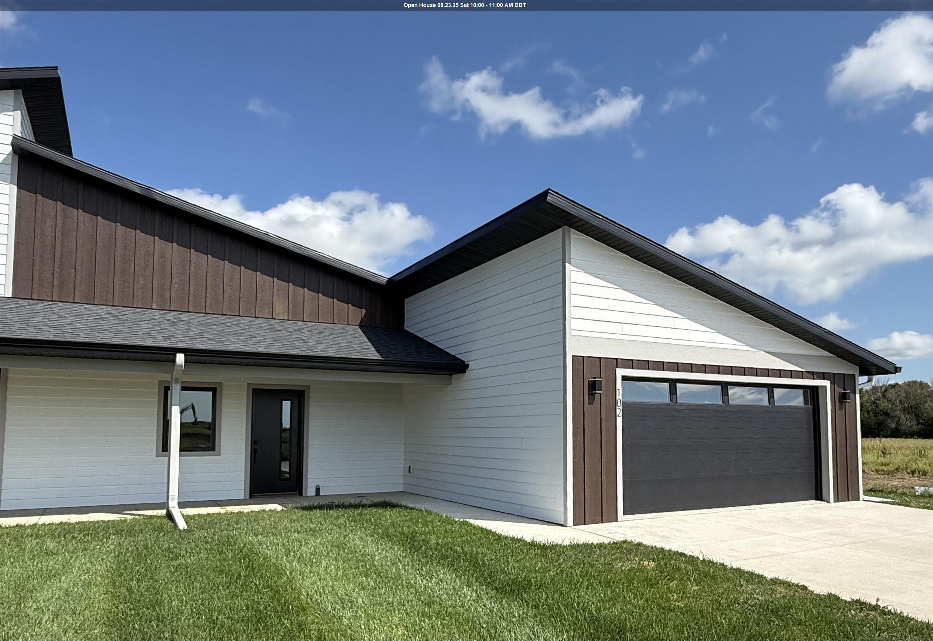 102 34th Avenue, Spencer, IA 51301 