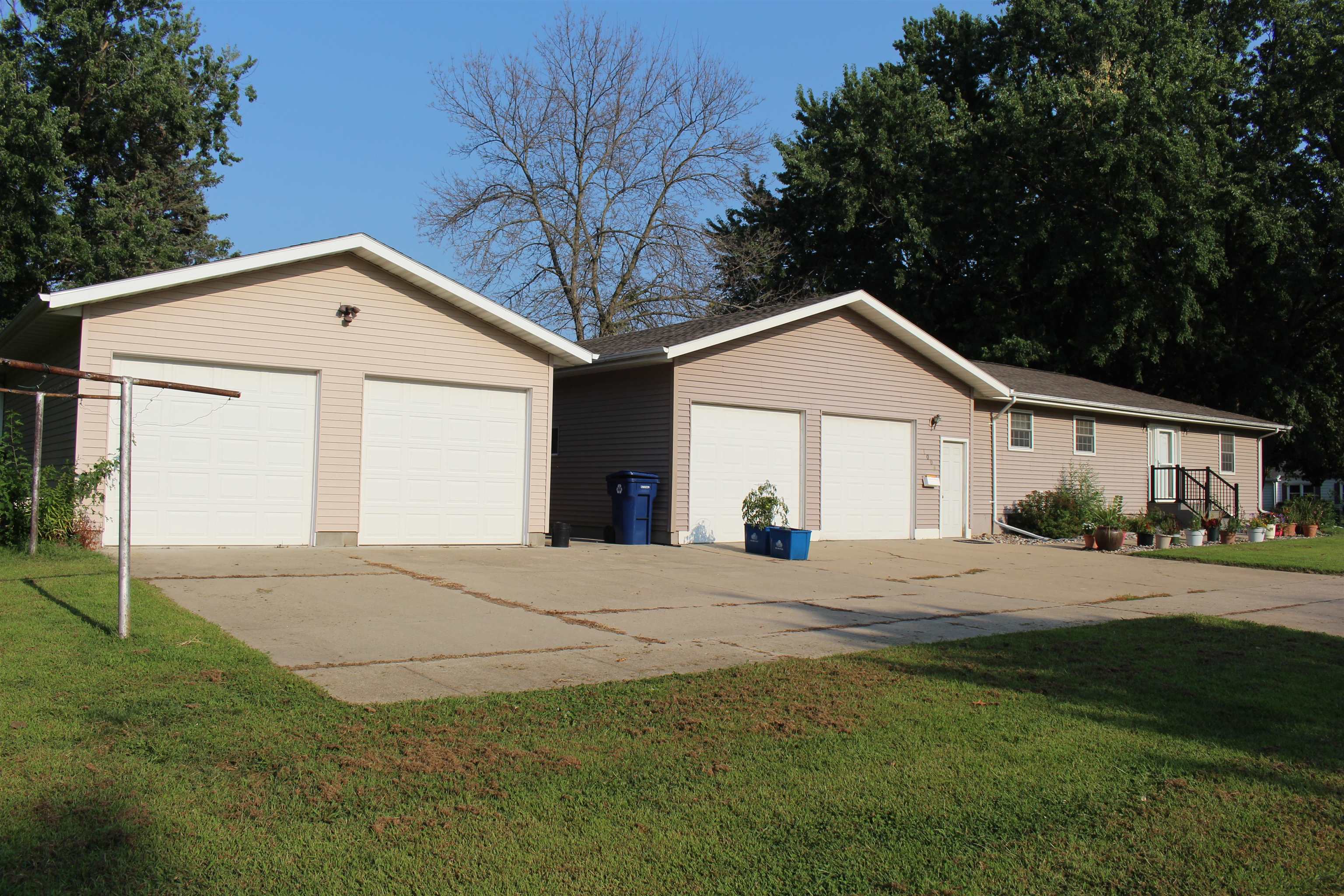 1004 6th Avenue, Spencer, IA 51301 