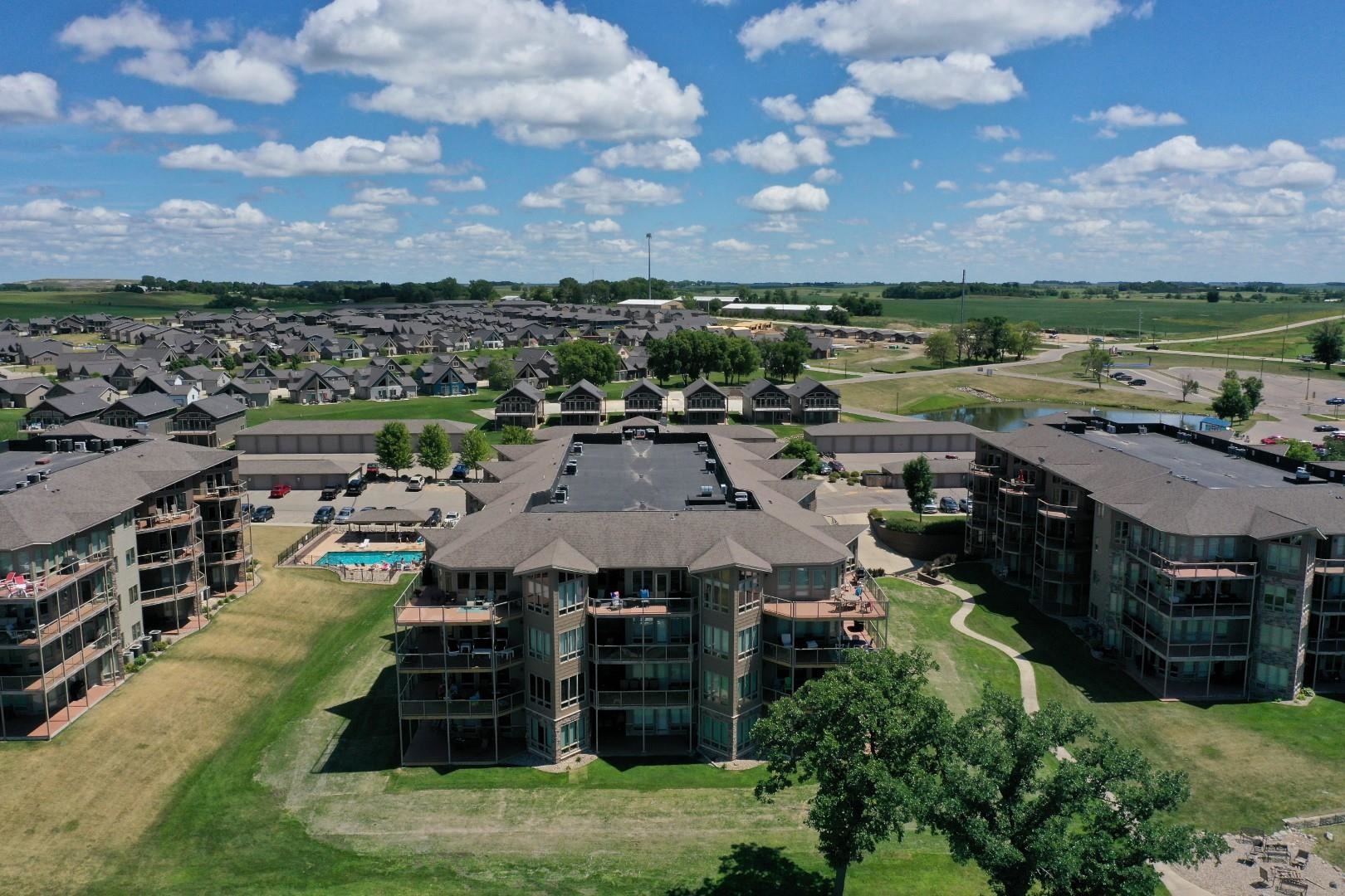435 240th Avenue #301, Arnolds Park, IA 51331 